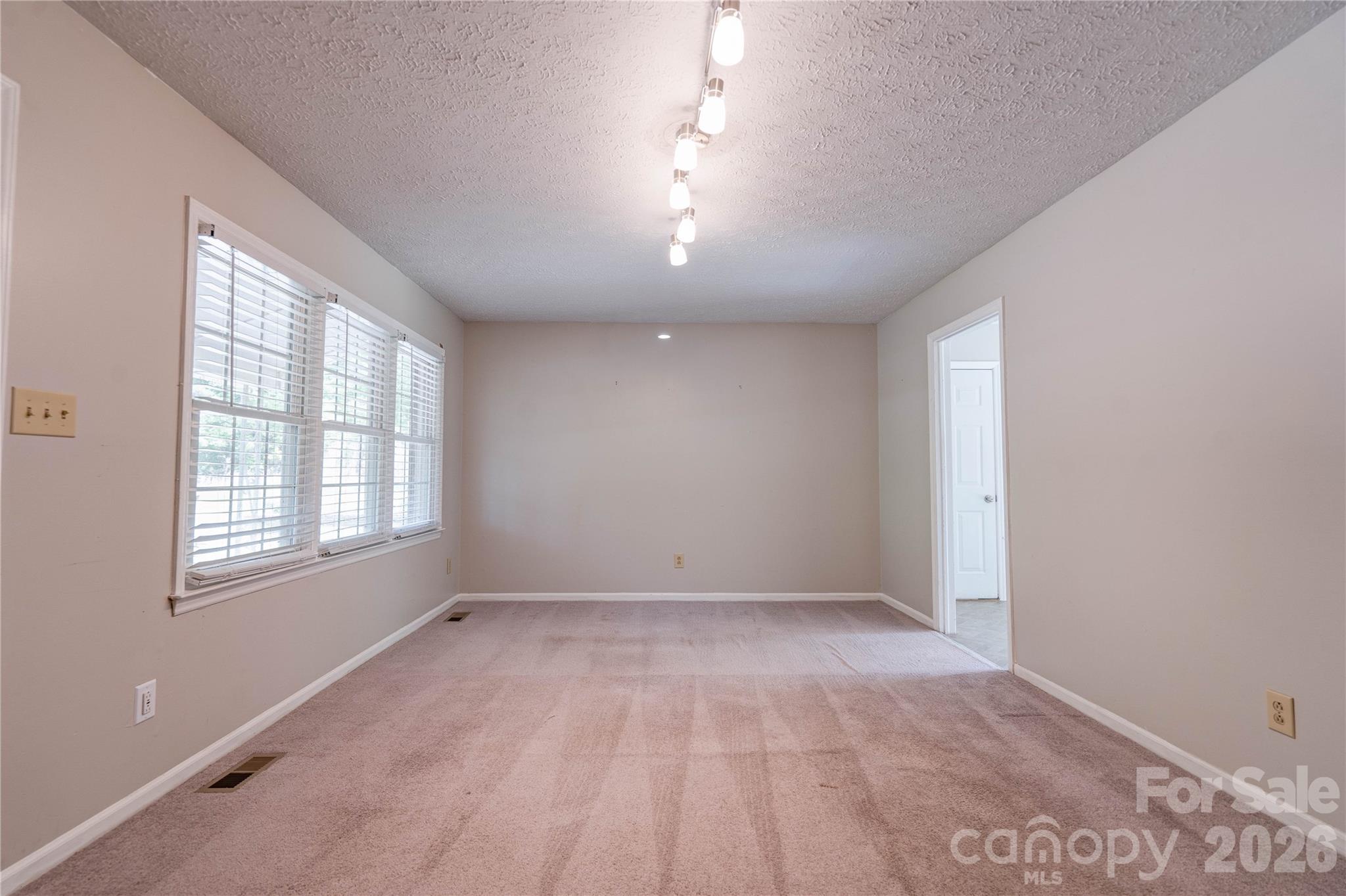 111 Harbor Point Drive — Cherryville