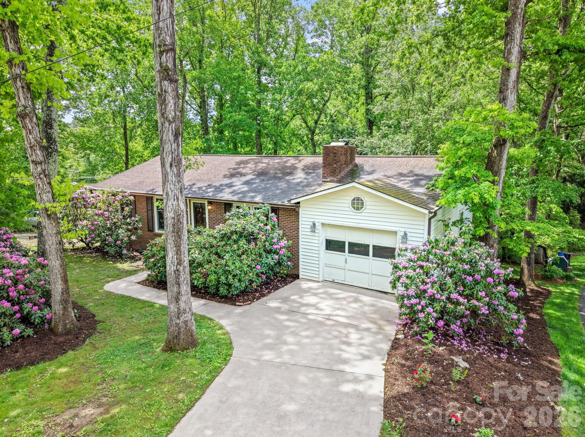 98 Pensacola Avenue — Arden