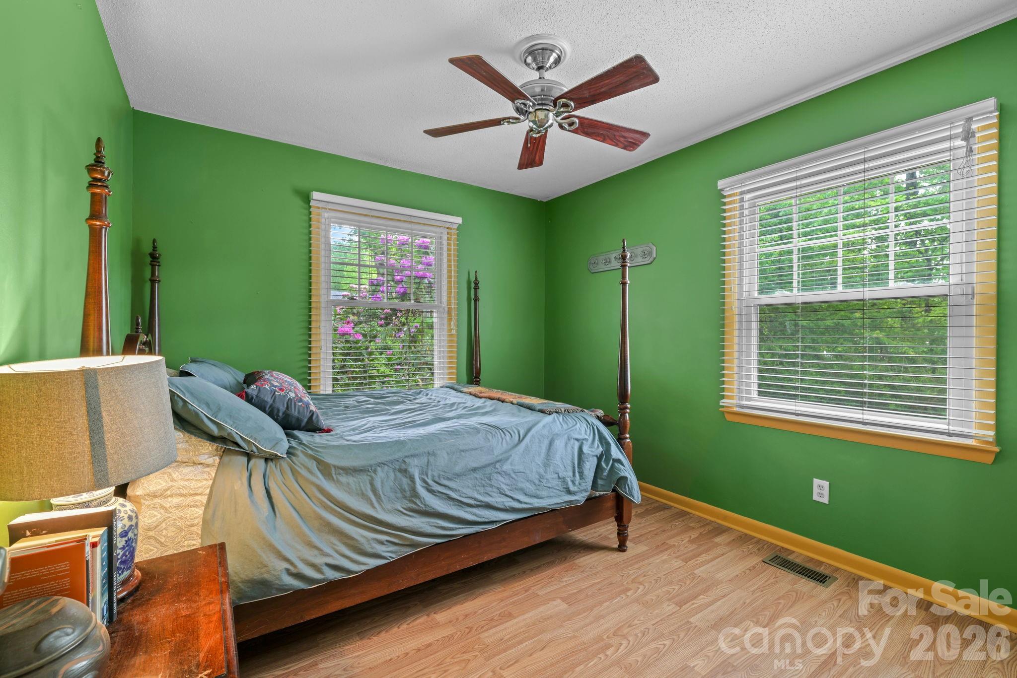 98 Pensacola Avenue — Arden