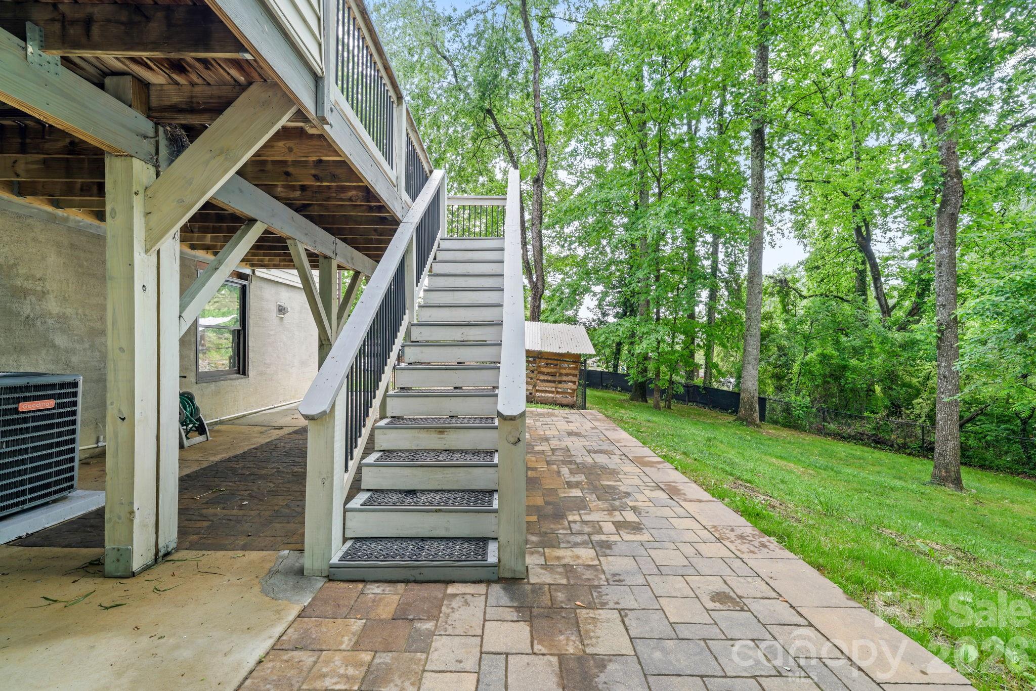 98 Pensacola Avenue — Arden