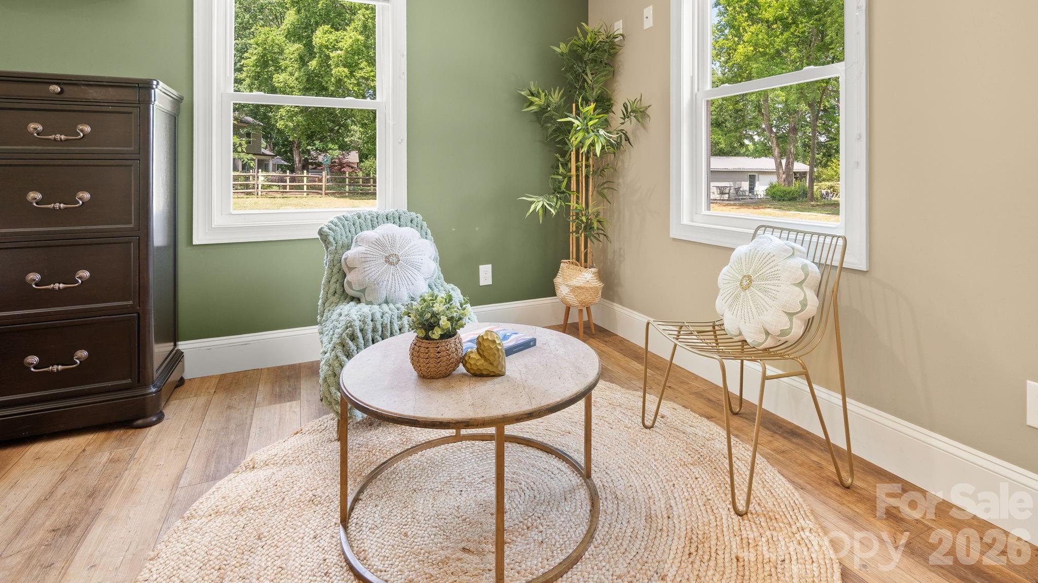 8809 Fairview Road — Mint Hill
