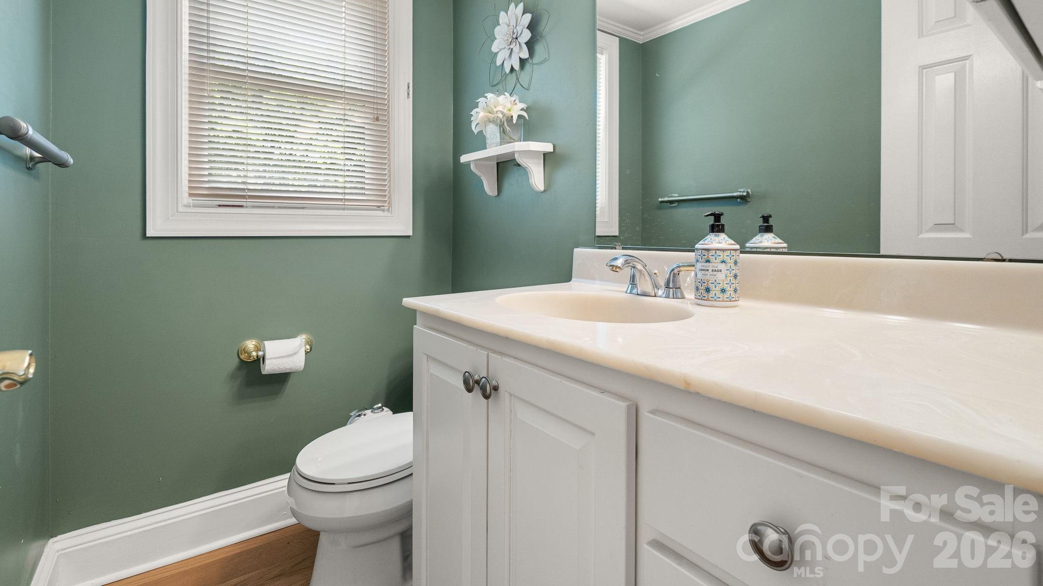 8809 Fairview Road — Mint Hill