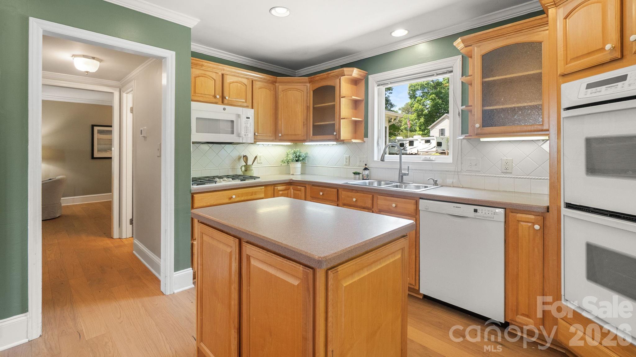 8809 Fairview Road — Mint Hill