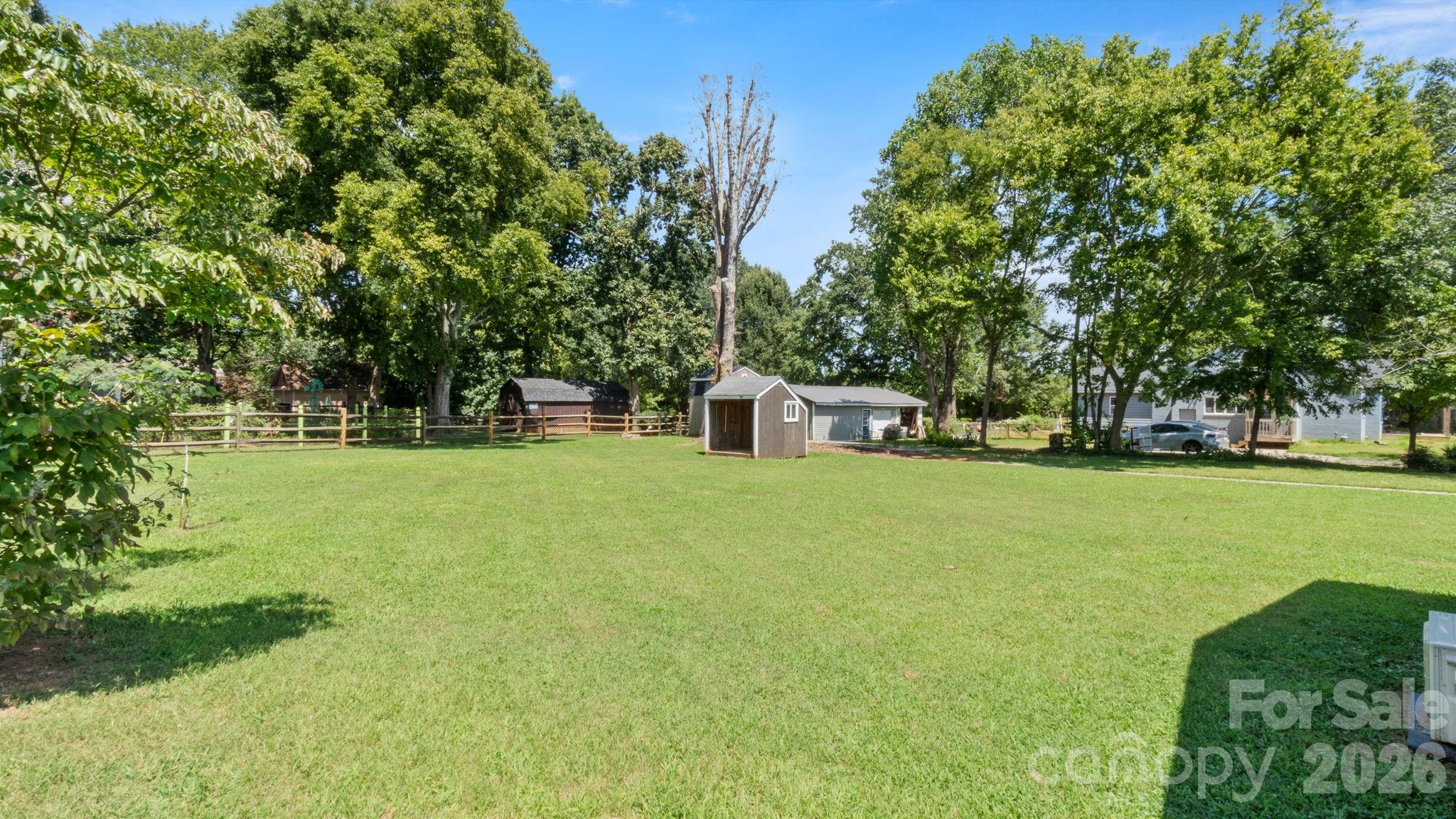 8809 Fairview Road — Mint Hill