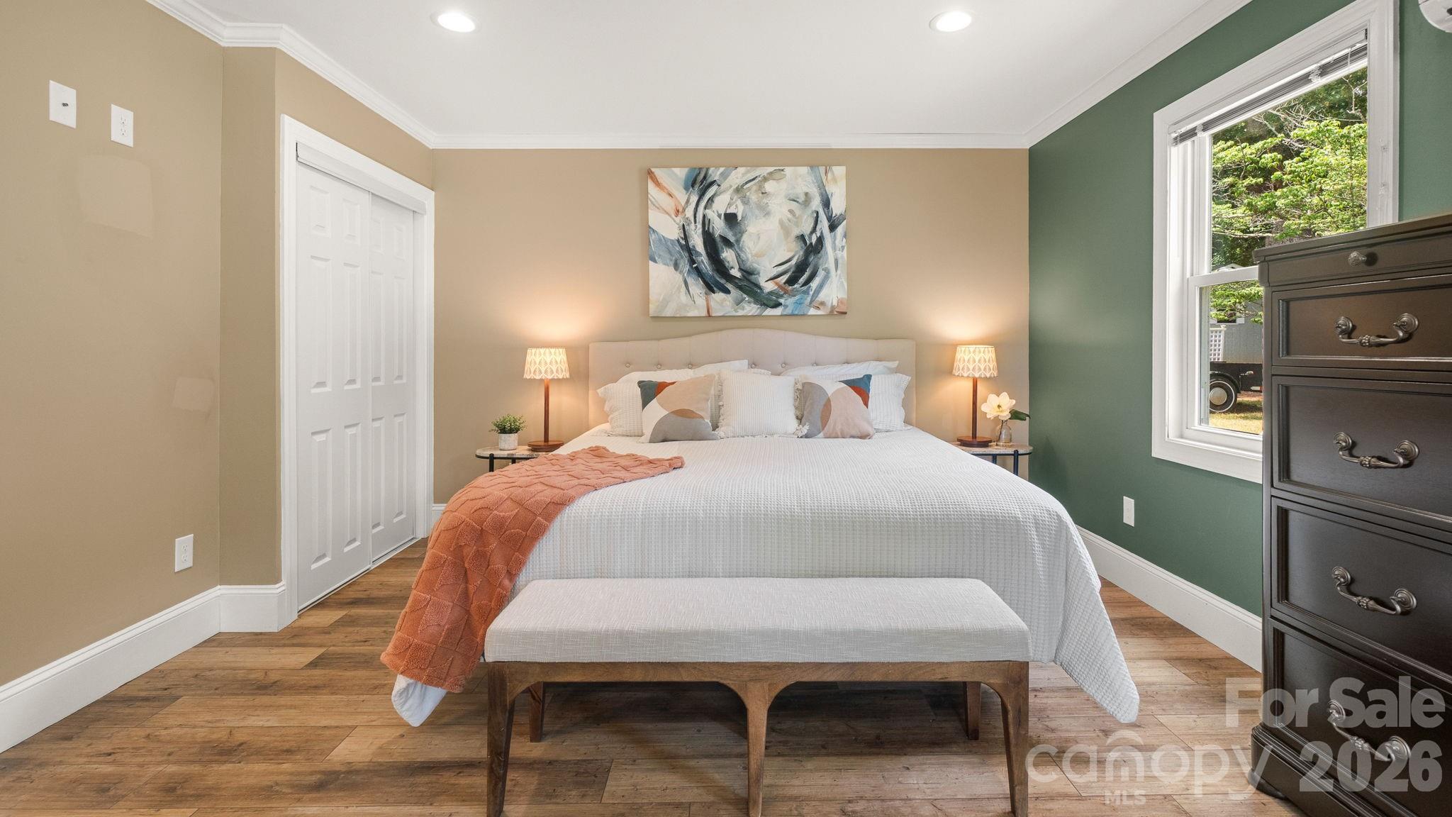 8809 Fairview Road — Mint Hill