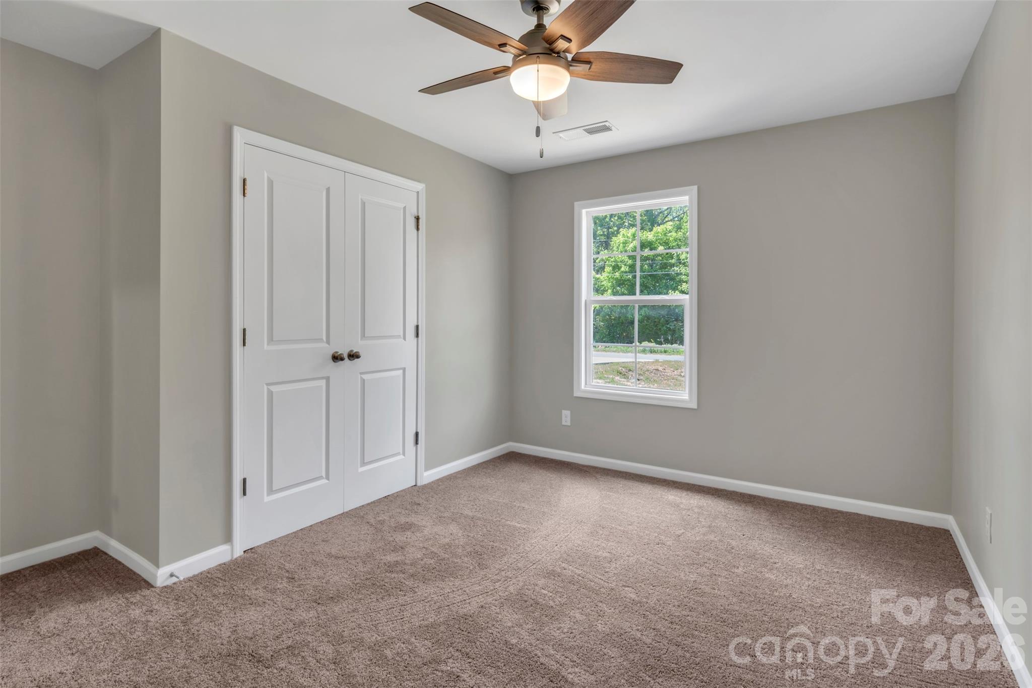 1210 Old Greenbriar Drive — Lancaster