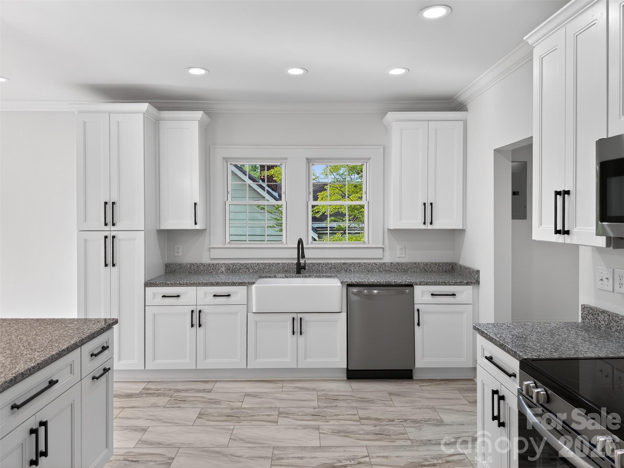 262 Pleasant Street — Spindale