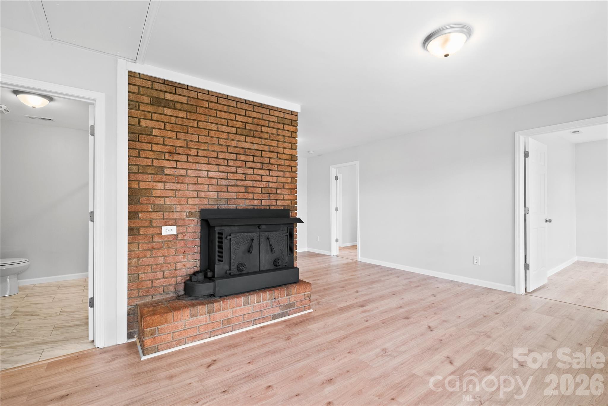 648 Scotts Creek Road — Statesville