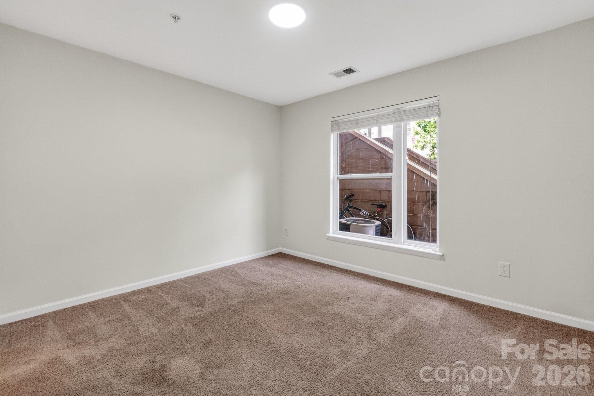 639 Raphael Place — Charlotte