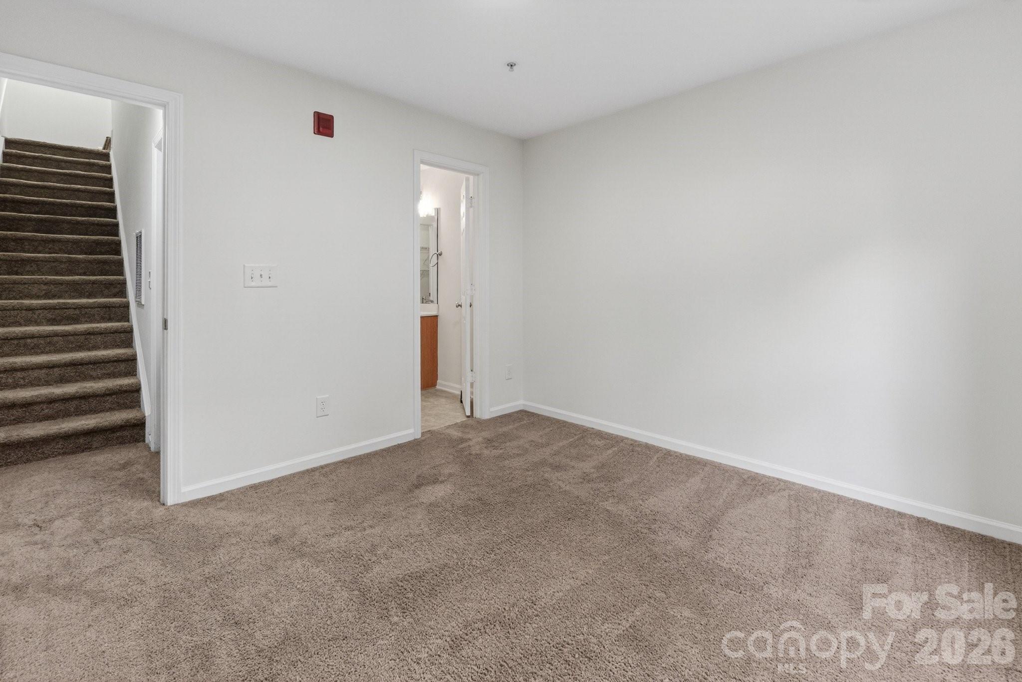 639 Raphael Place — Charlotte