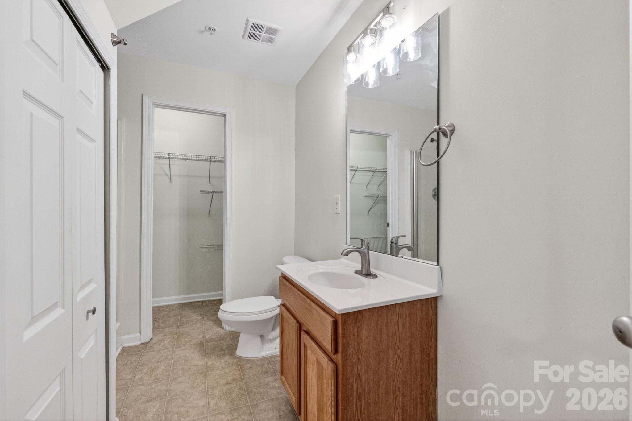 639 Raphael Place — Charlotte