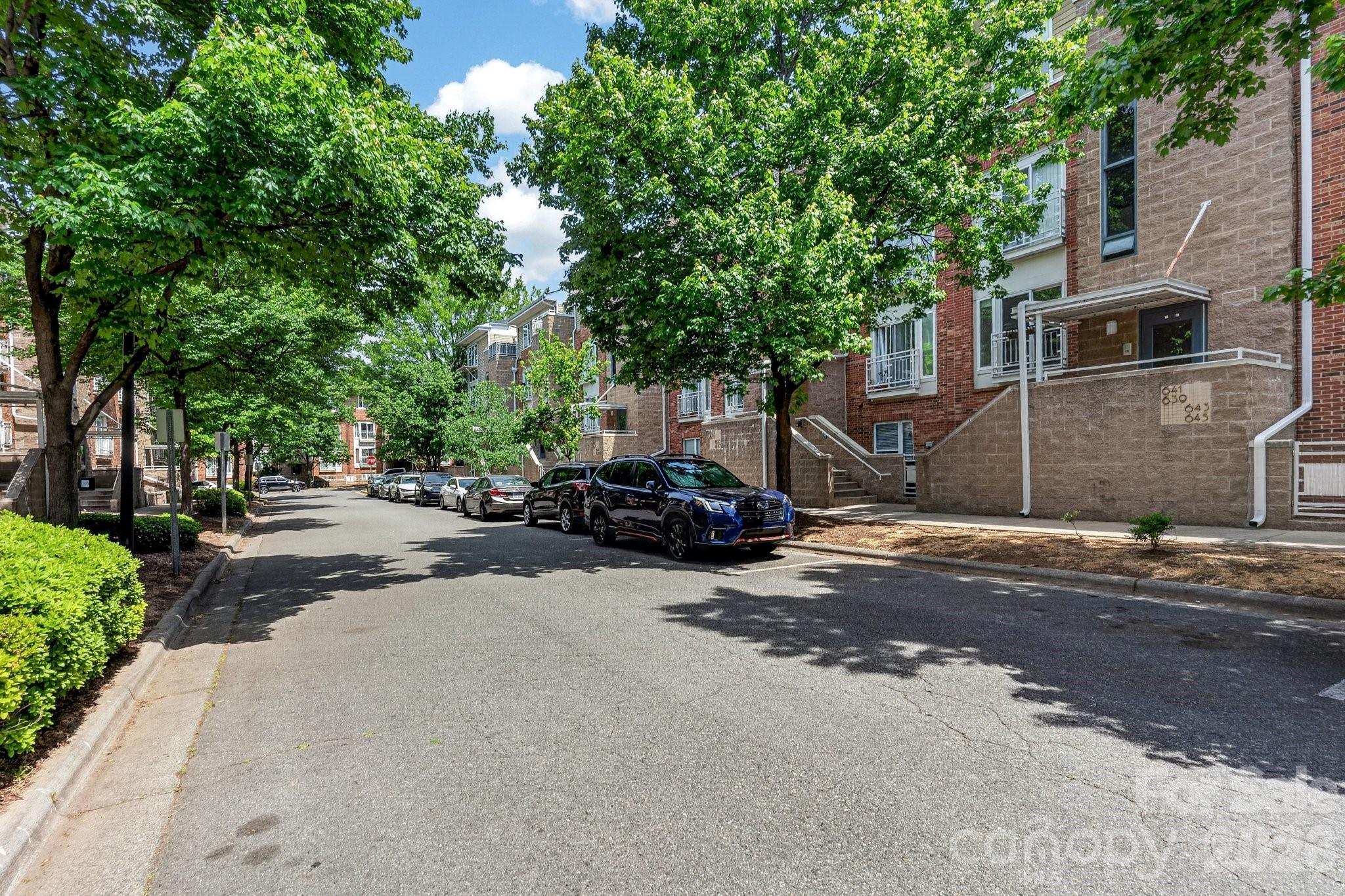 639 Raphael Place — Charlotte