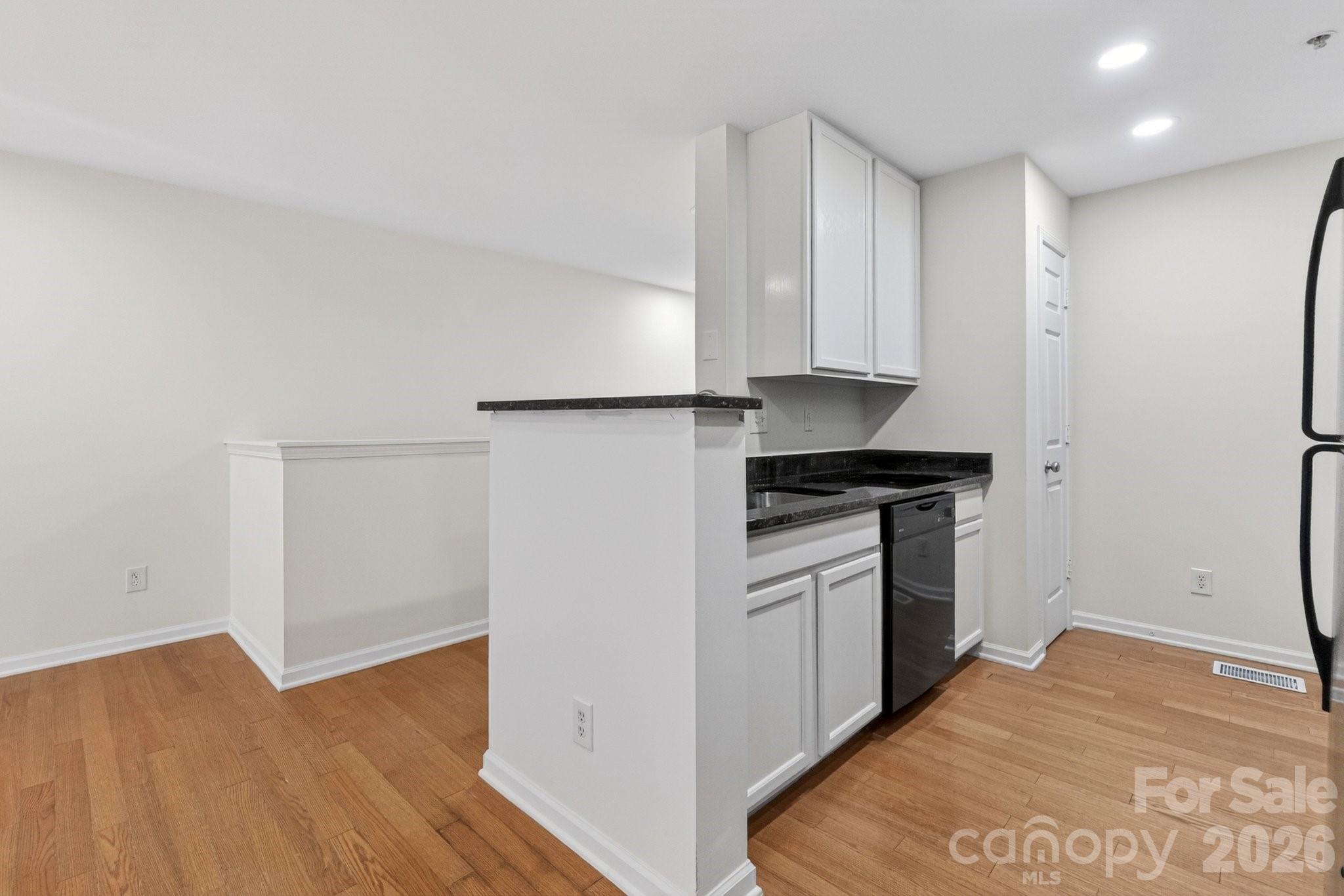 639 Raphael Place — Charlotte