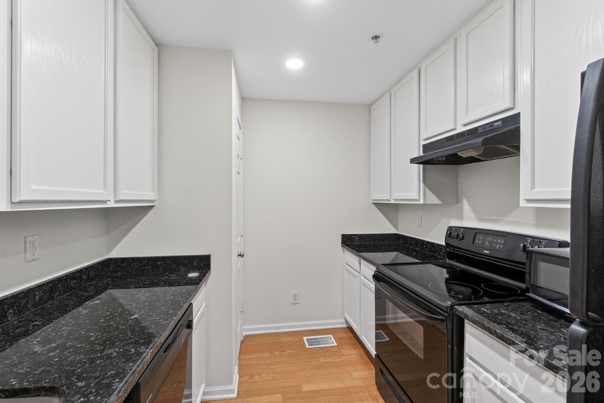 639 Raphael Place — Charlotte