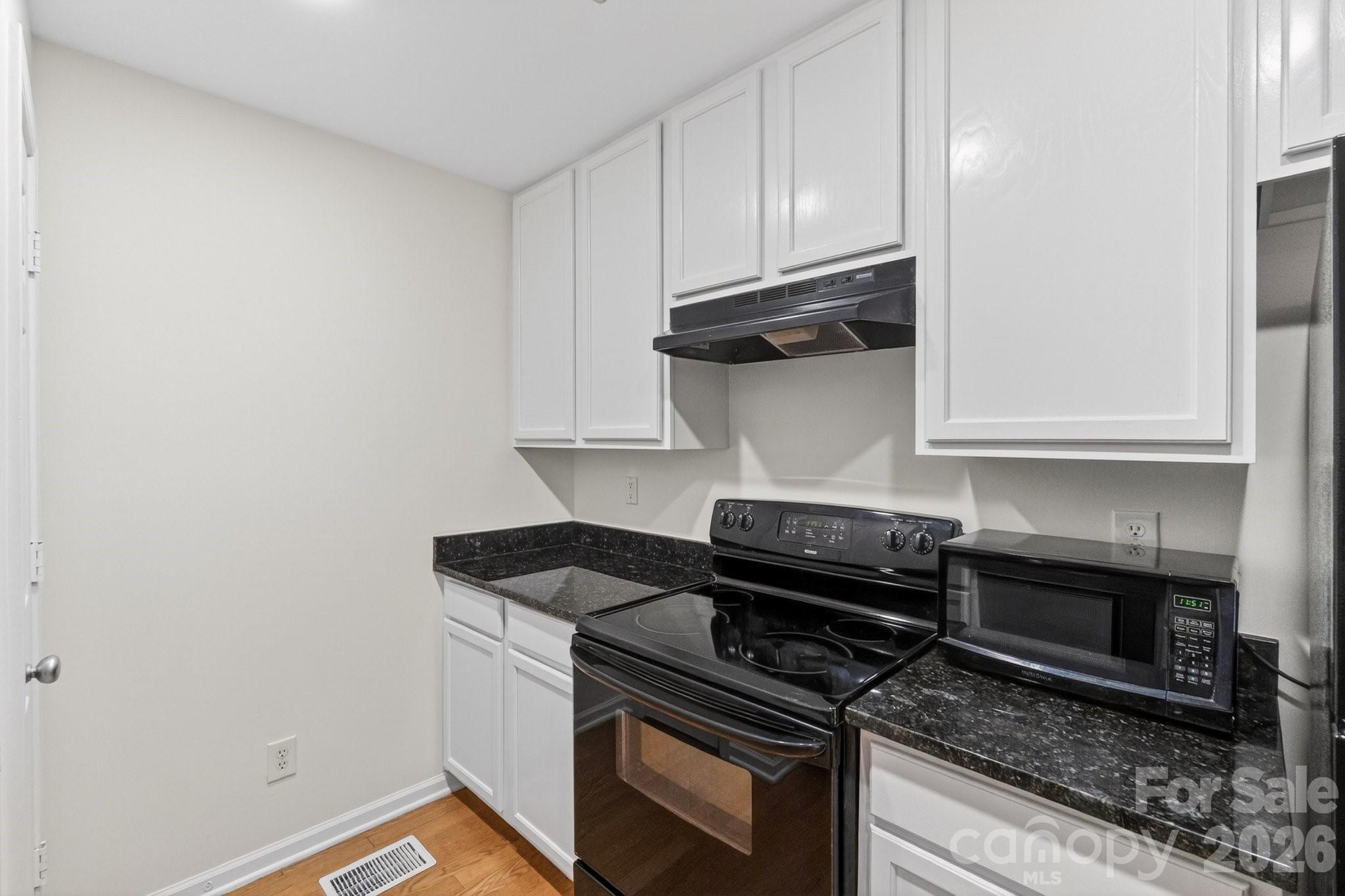 639 Raphael Place — Charlotte