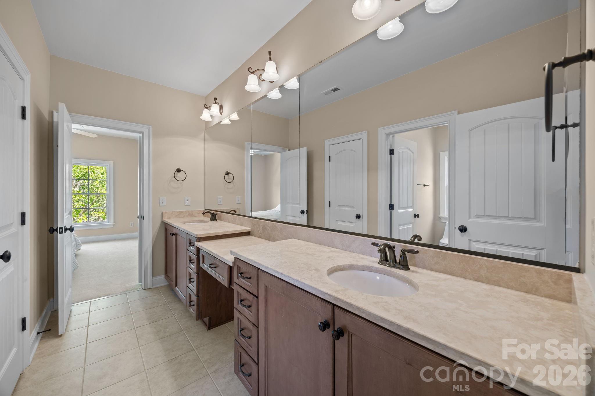 11938 Bradford Park Drive — Davidson