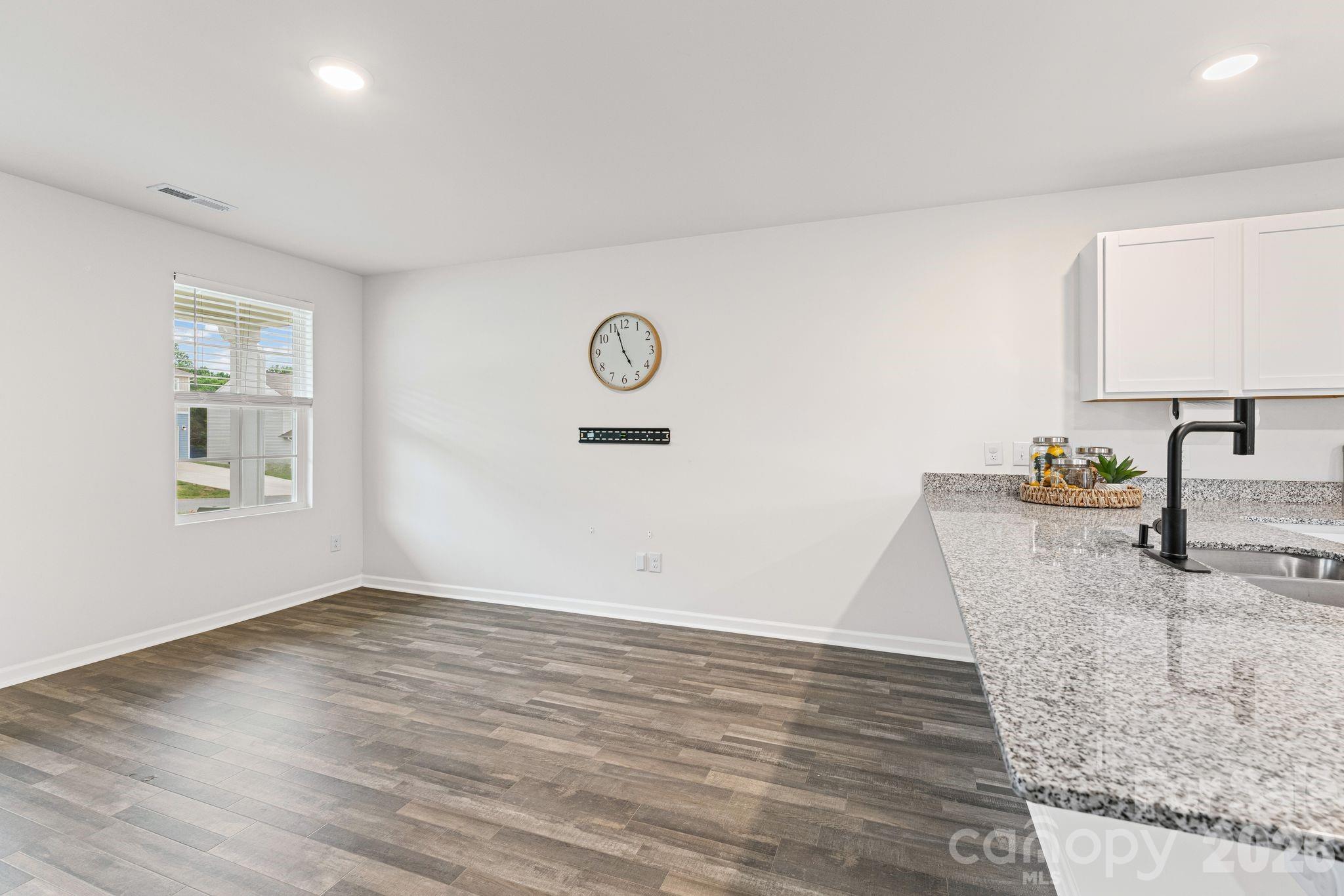 180 Charleston Meadow Loop — Mocksville