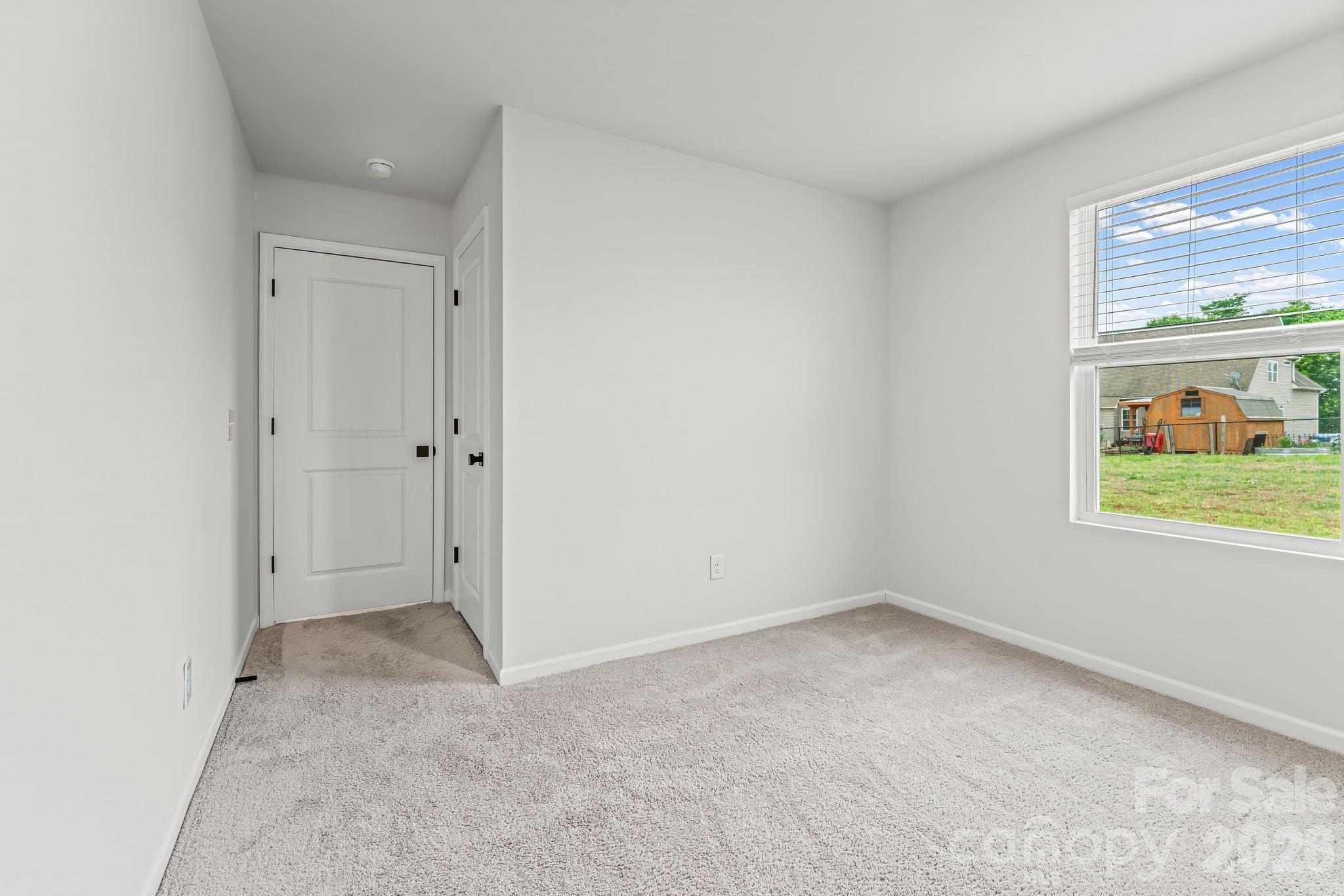180 Charleston Meadow Loop — Mocksville