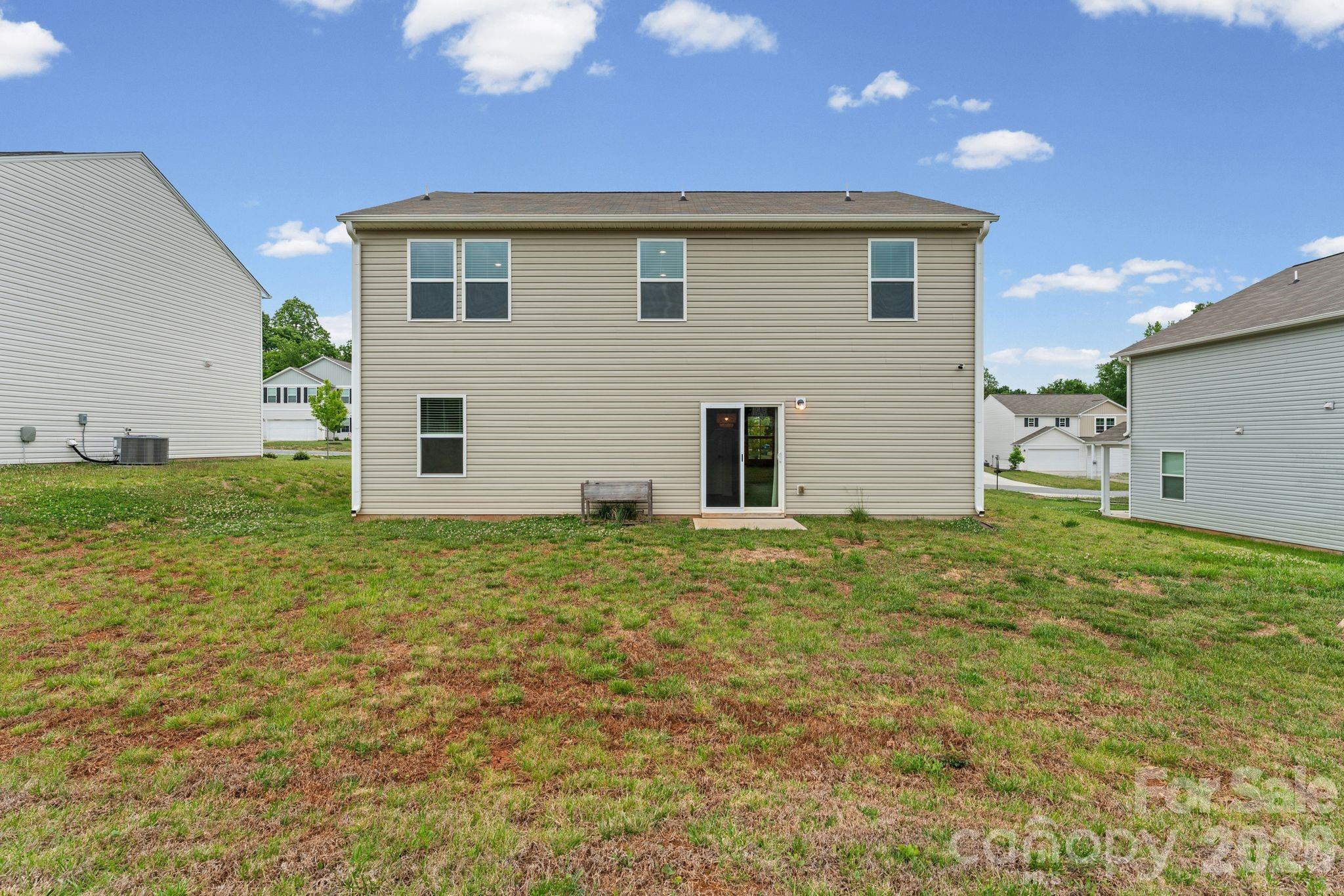 180 Charleston Meadow Loop — Mocksville