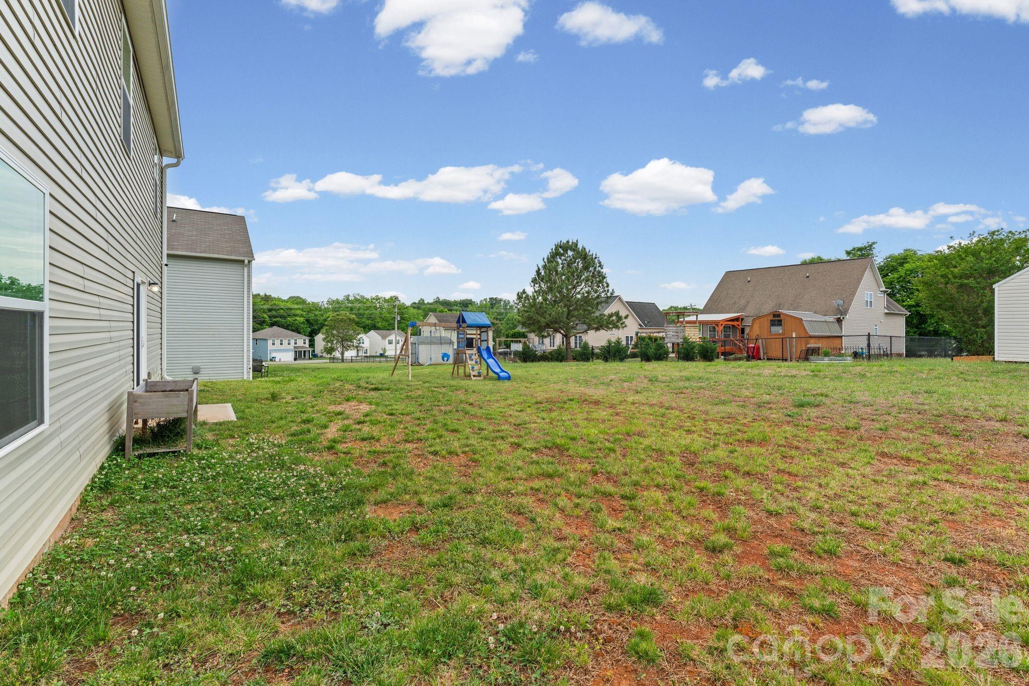 180 Charleston Meadow Loop — Mocksville