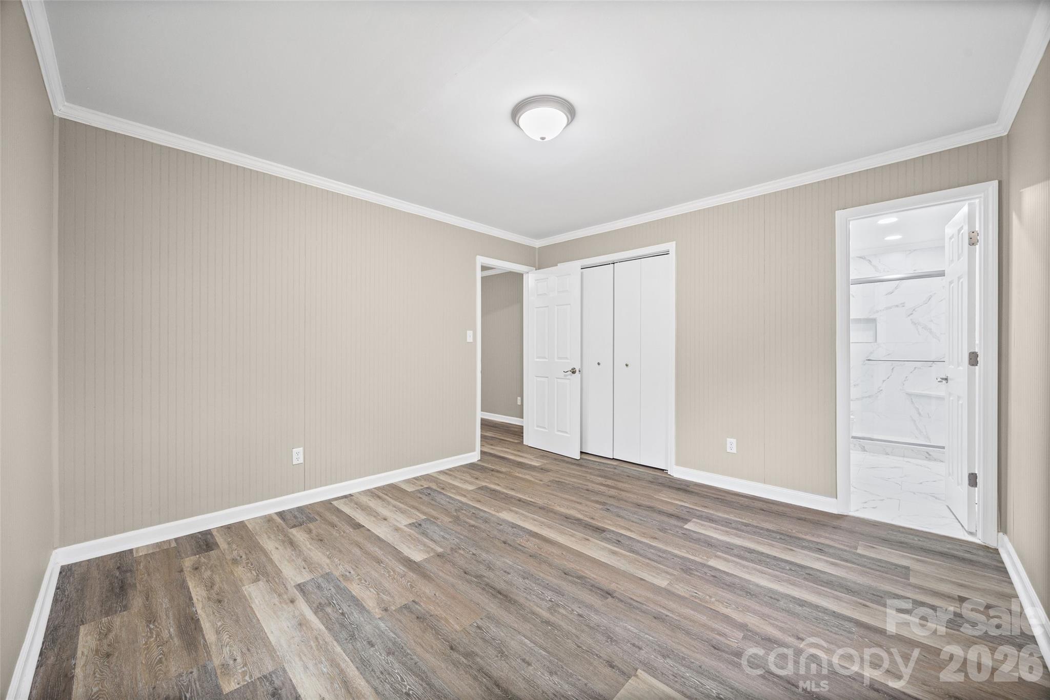 327 E Morrow Avenue — Monroe