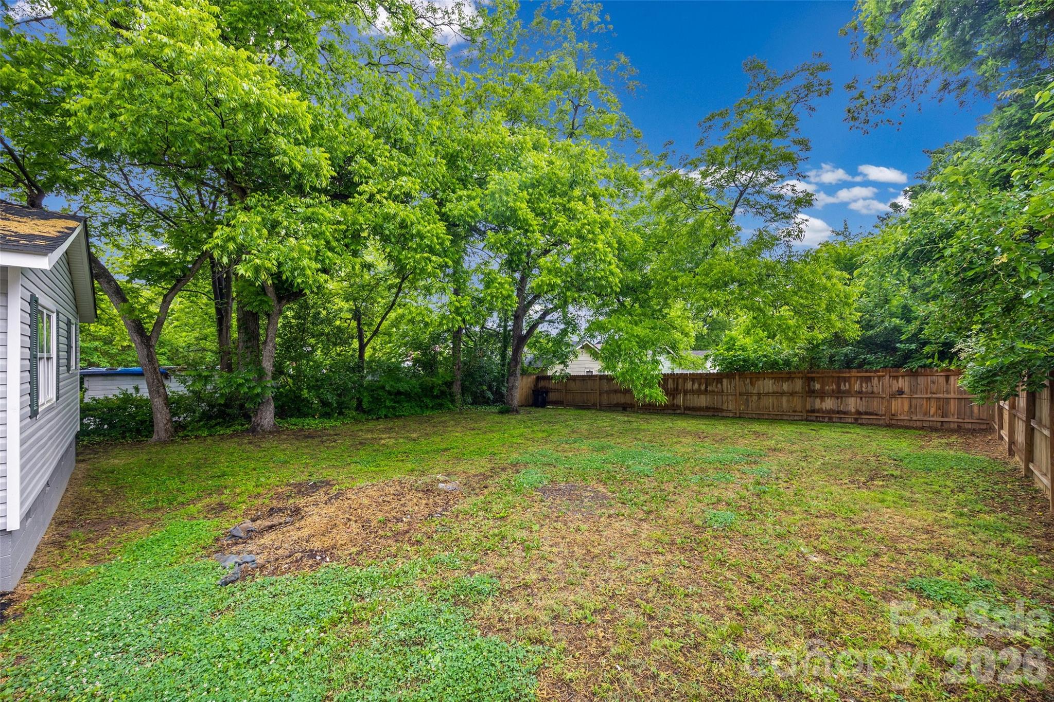 327 E Morrow Avenue — Monroe