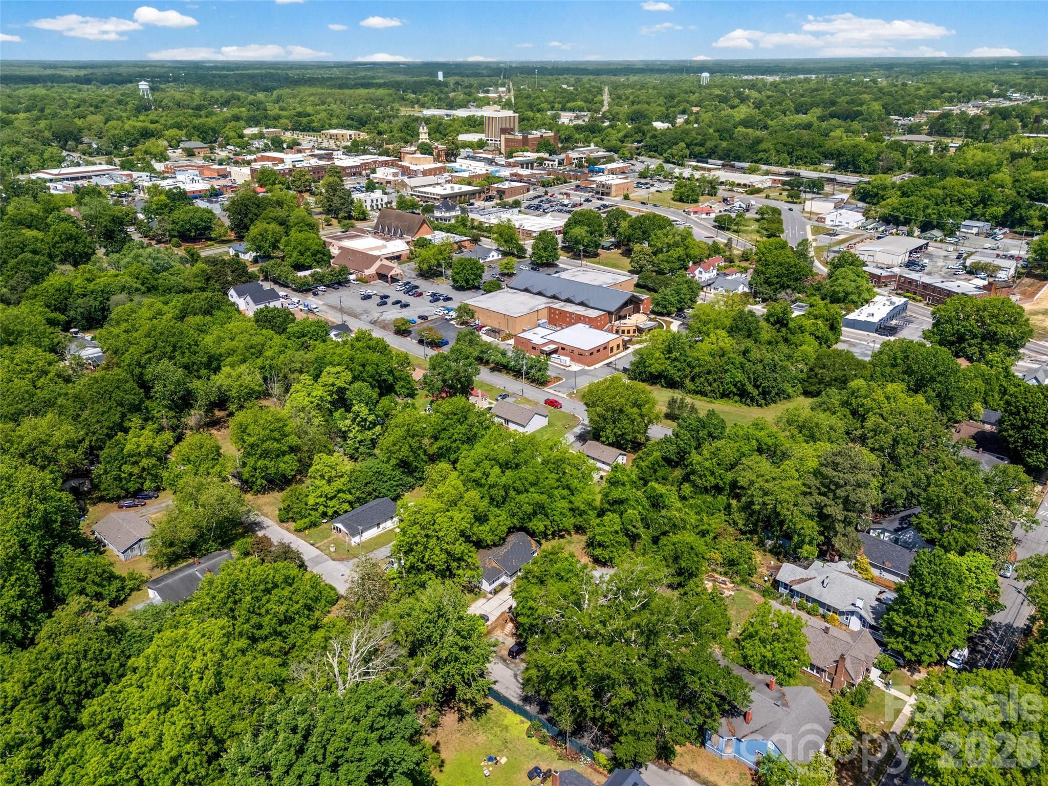 327 E Morrow Avenue — Monroe