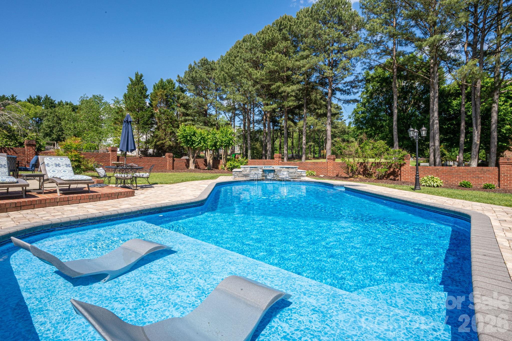 136 Persimmon Creek Road — Kings Mountain