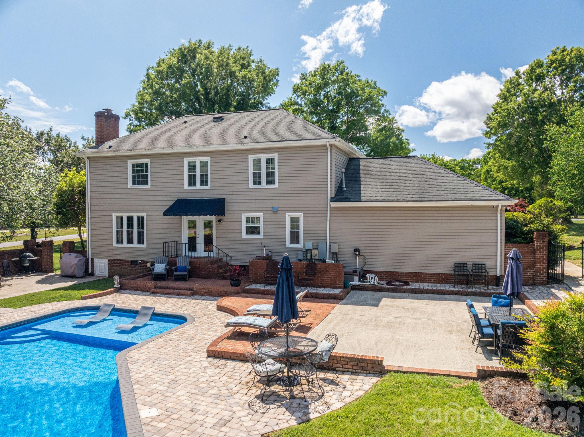 136 Persimmon Creek Road — Kings Mountain