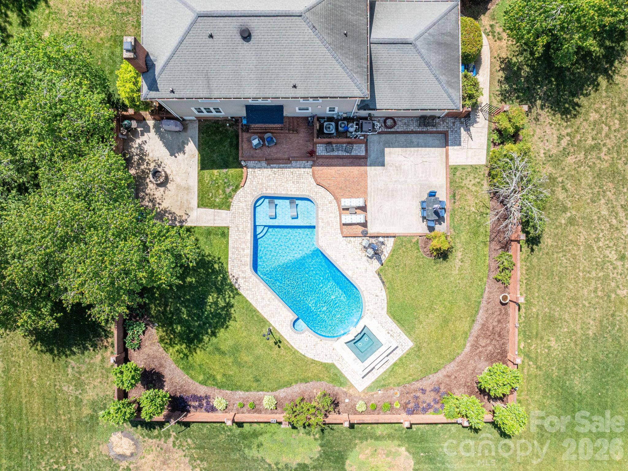 136 Persimmon Creek Road — Kings Mountain