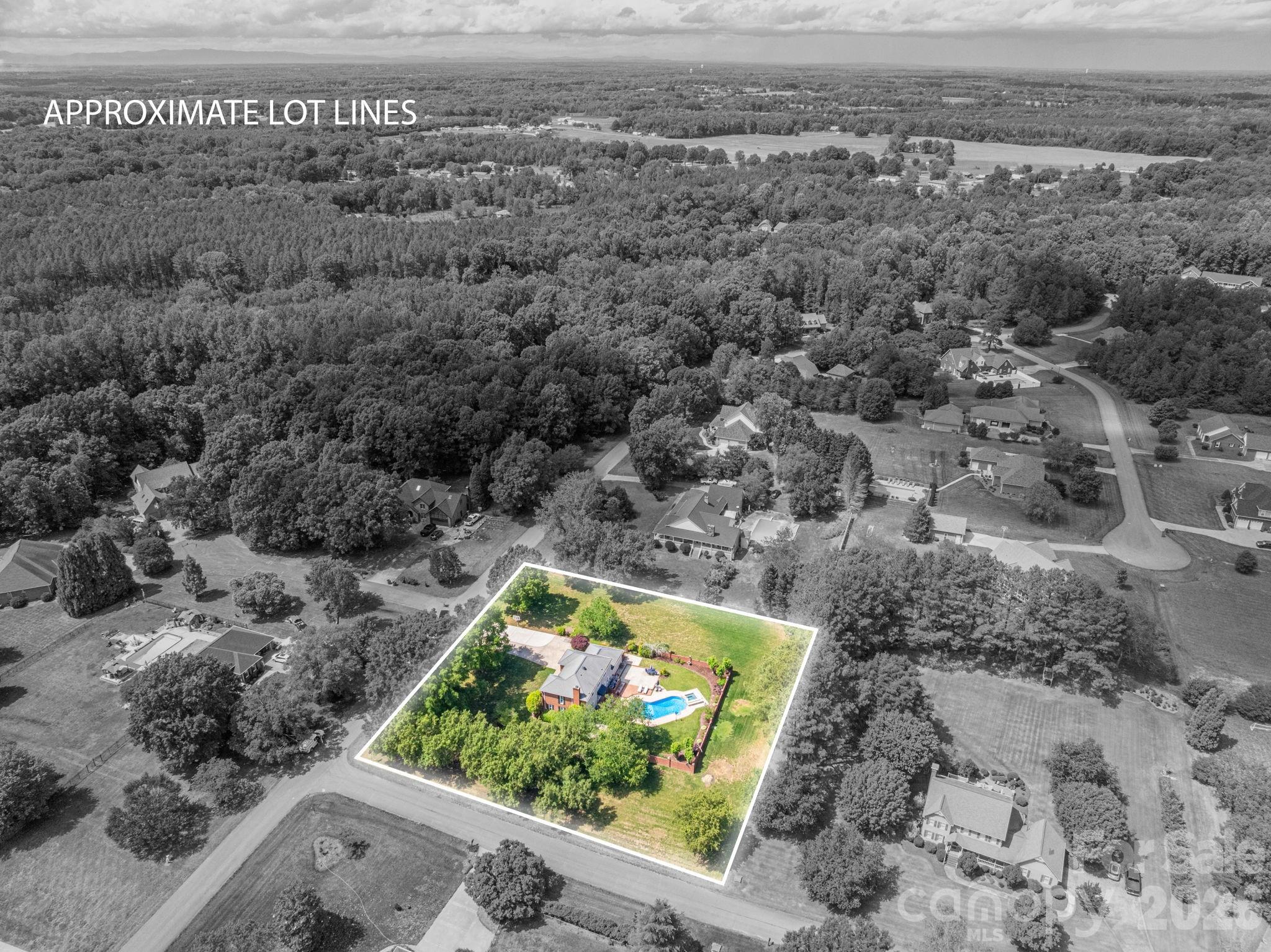136 Persimmon Creek Road — Kings Mountain