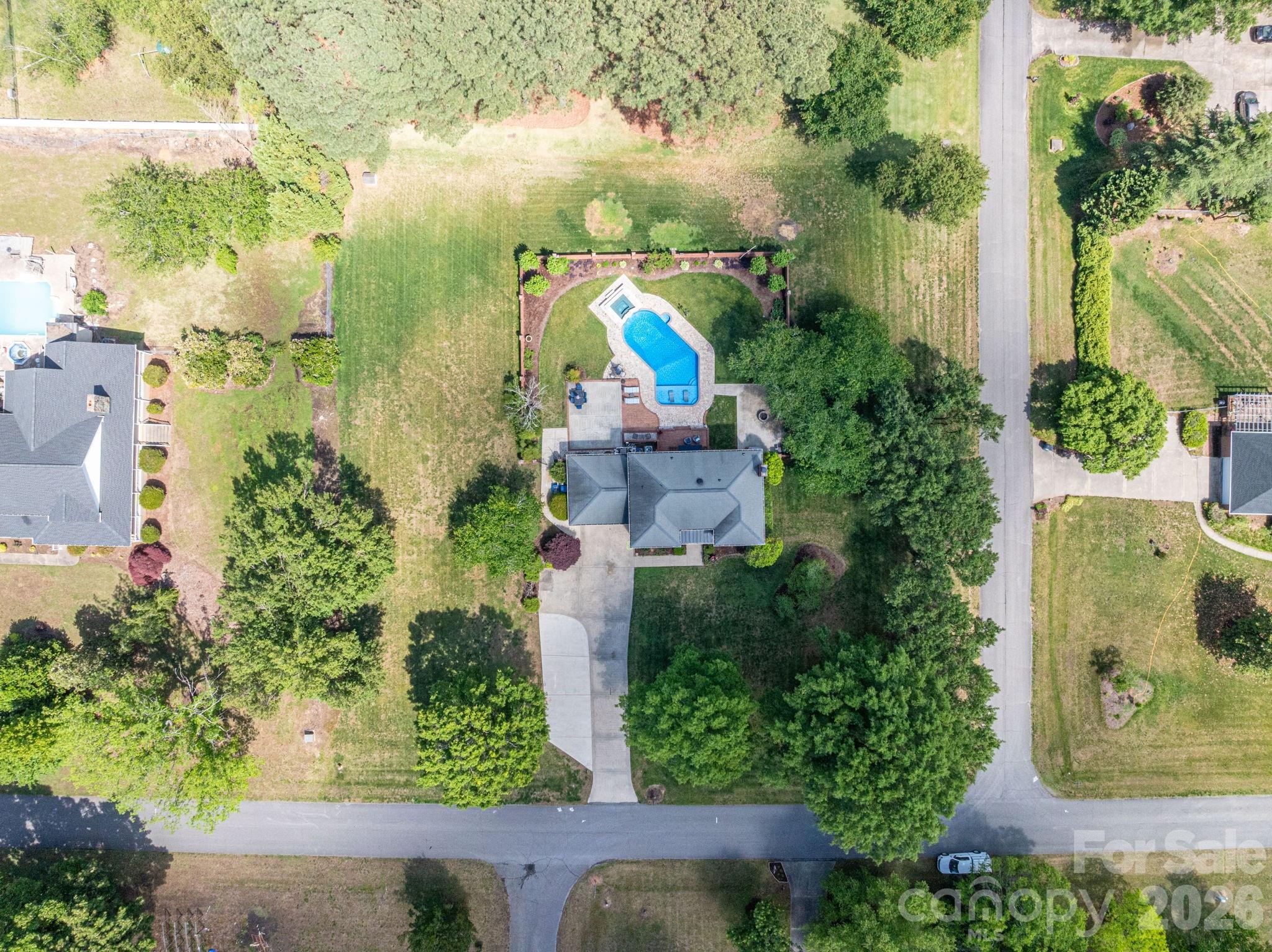 136 Persimmon Creek Road — Kings Mountain