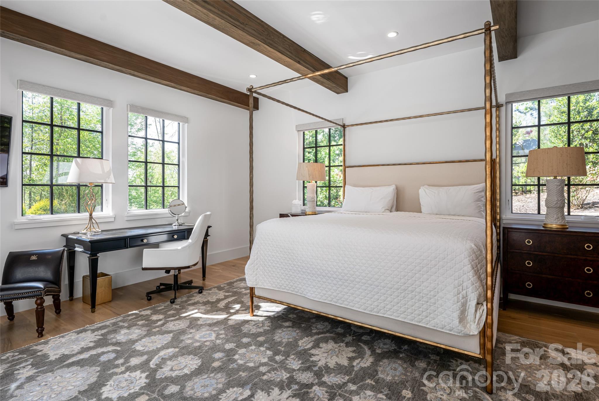 6 Stansbury Drive — Asheville