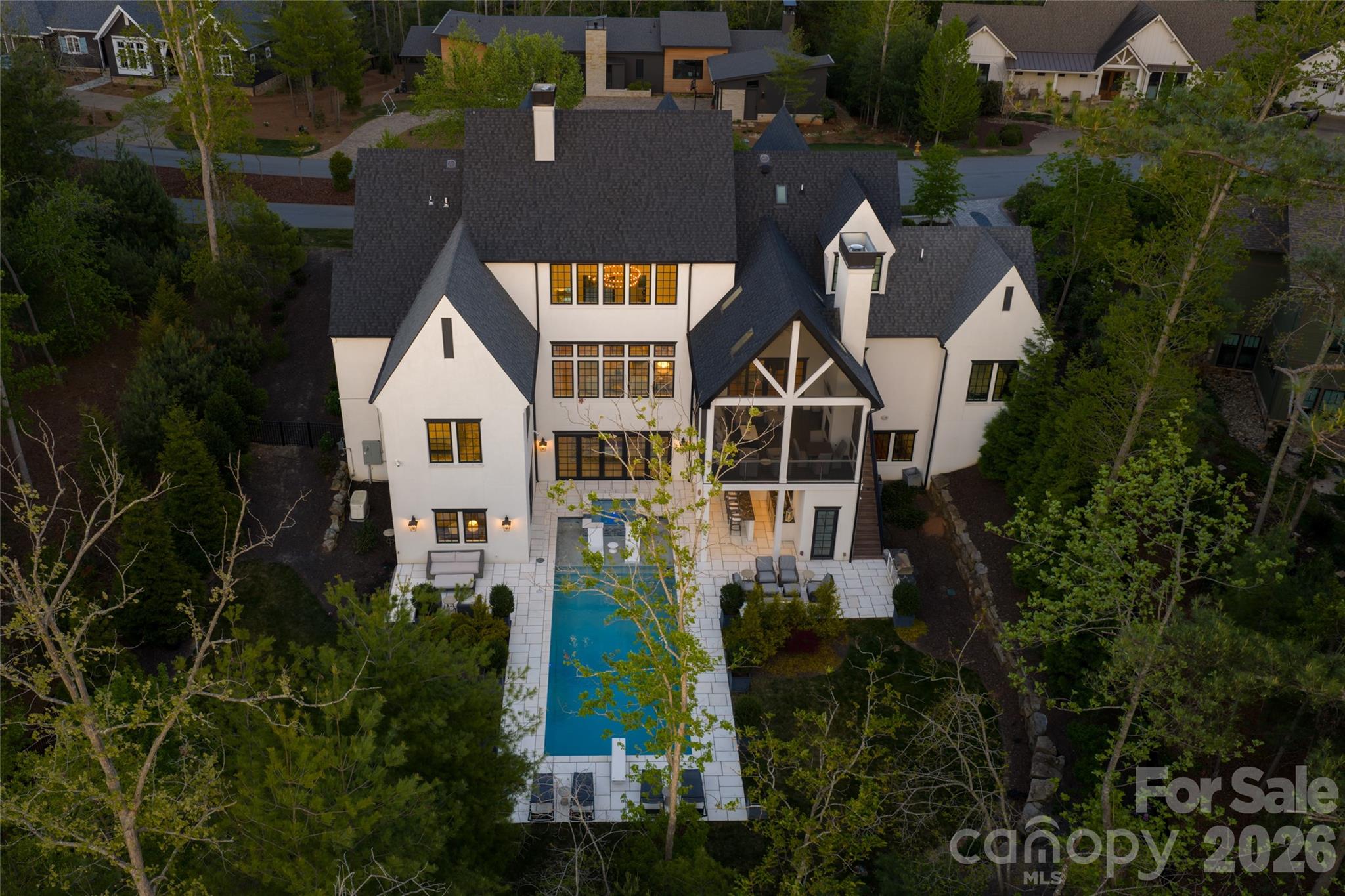 6 Stansbury Drive — Asheville
