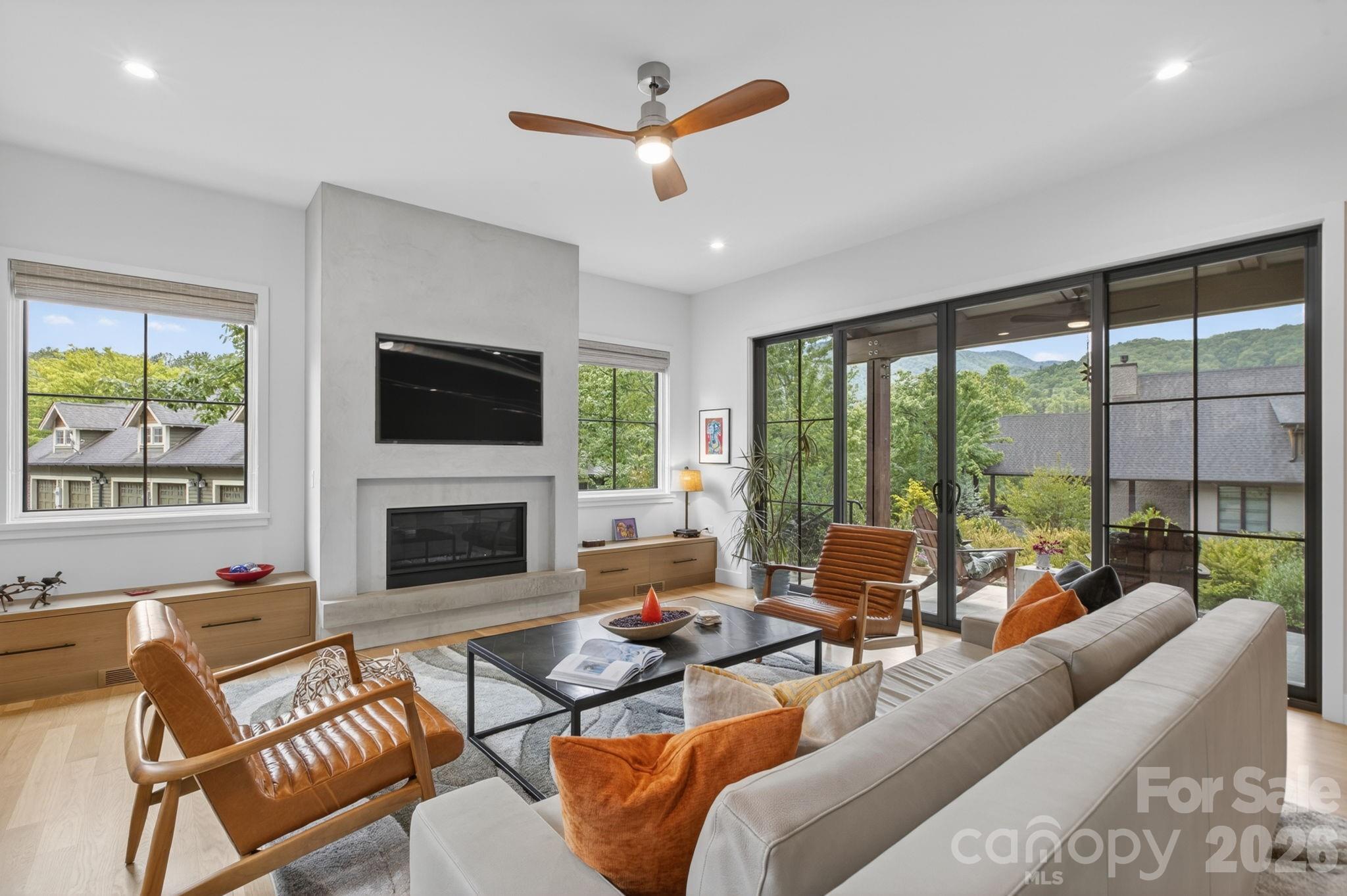 18 Wordsworth Road — Black Mountain