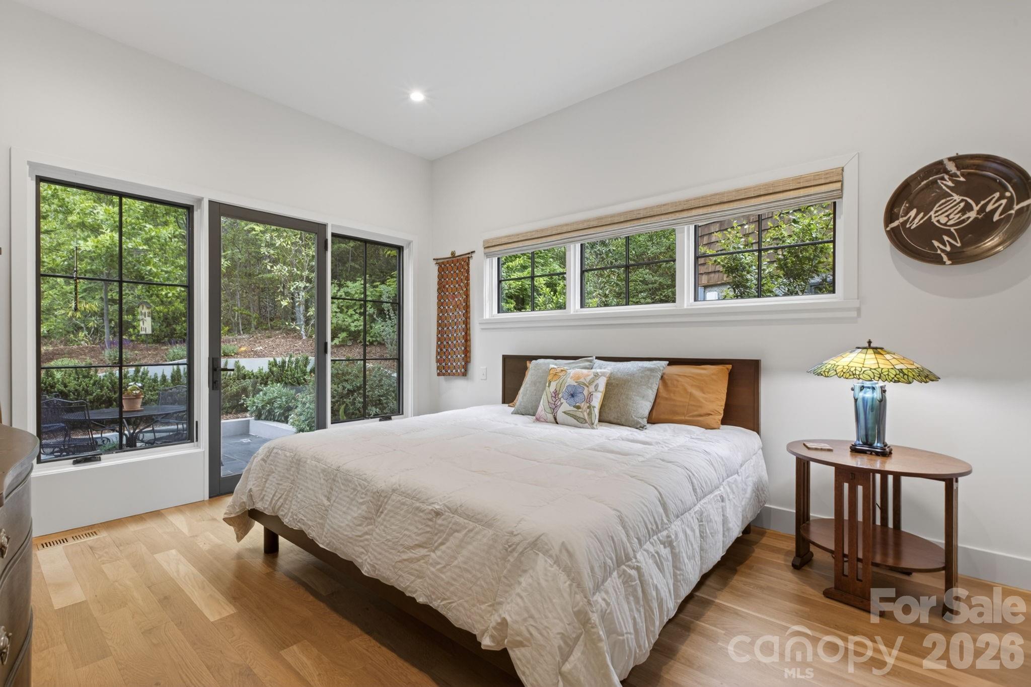 18 Wordsworth Road — Black Mountain