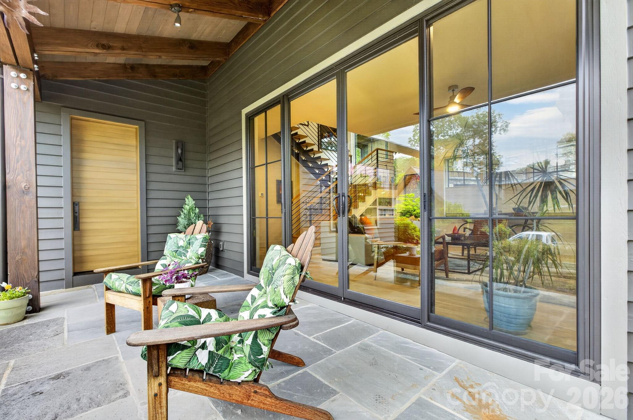18 Wordsworth Road — Black Mountain
