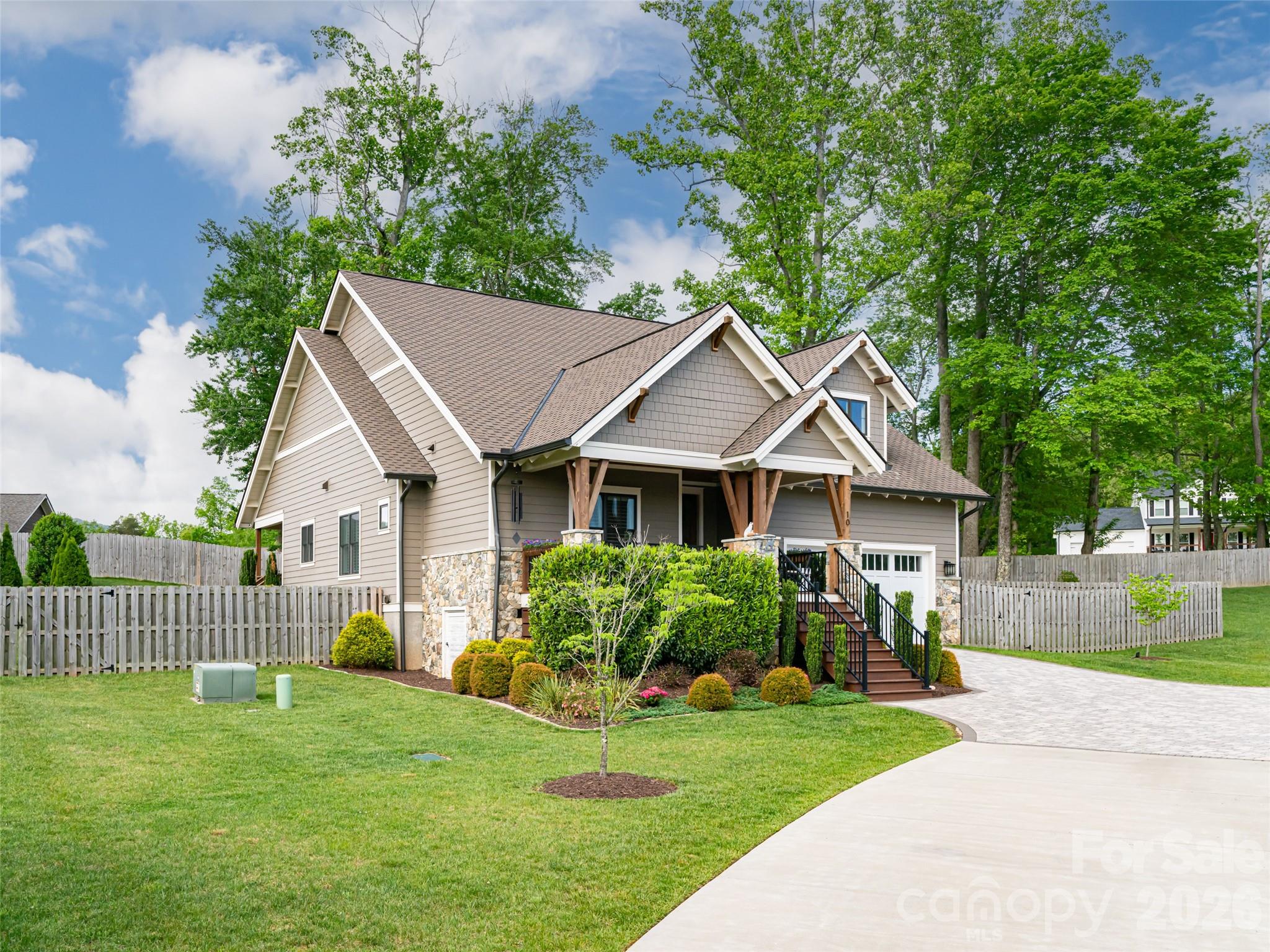 10 Starwood Valley Trail #+ extra lot — Arden