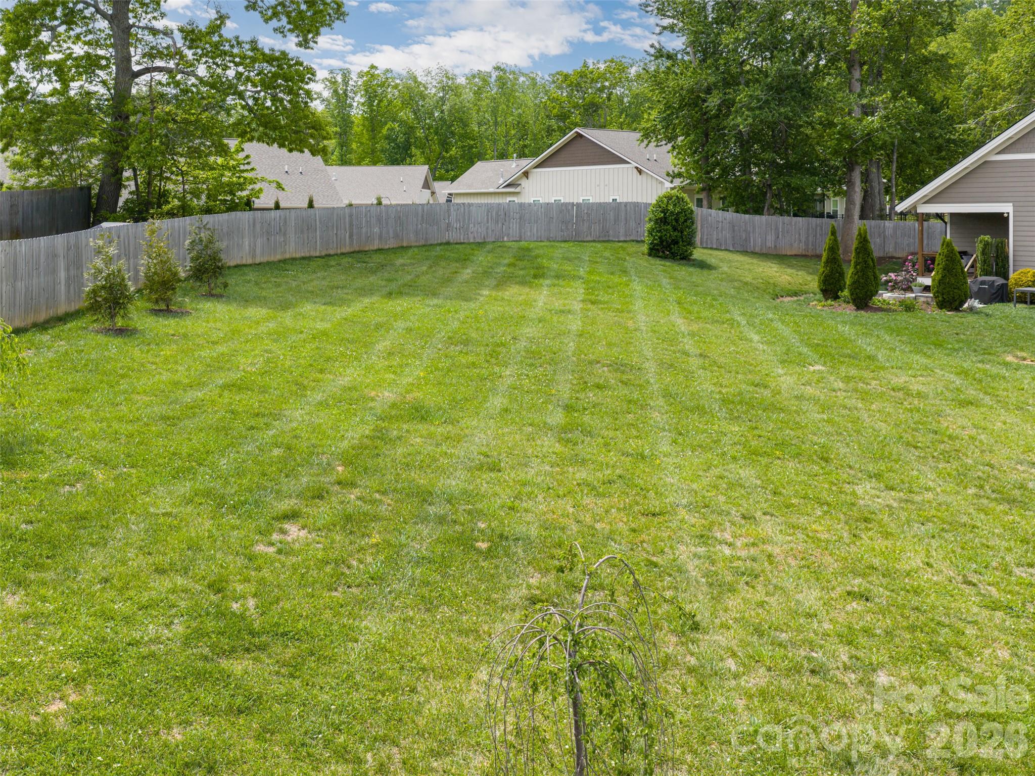 10 Starwood Valley Trail #+ extra lot — Arden