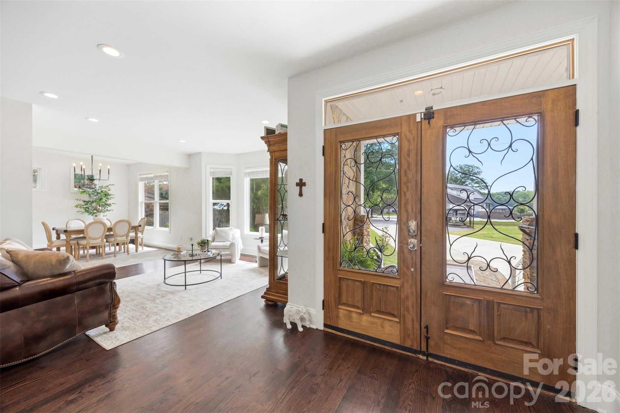 5555 Riverfront Road — Lake Wylie
