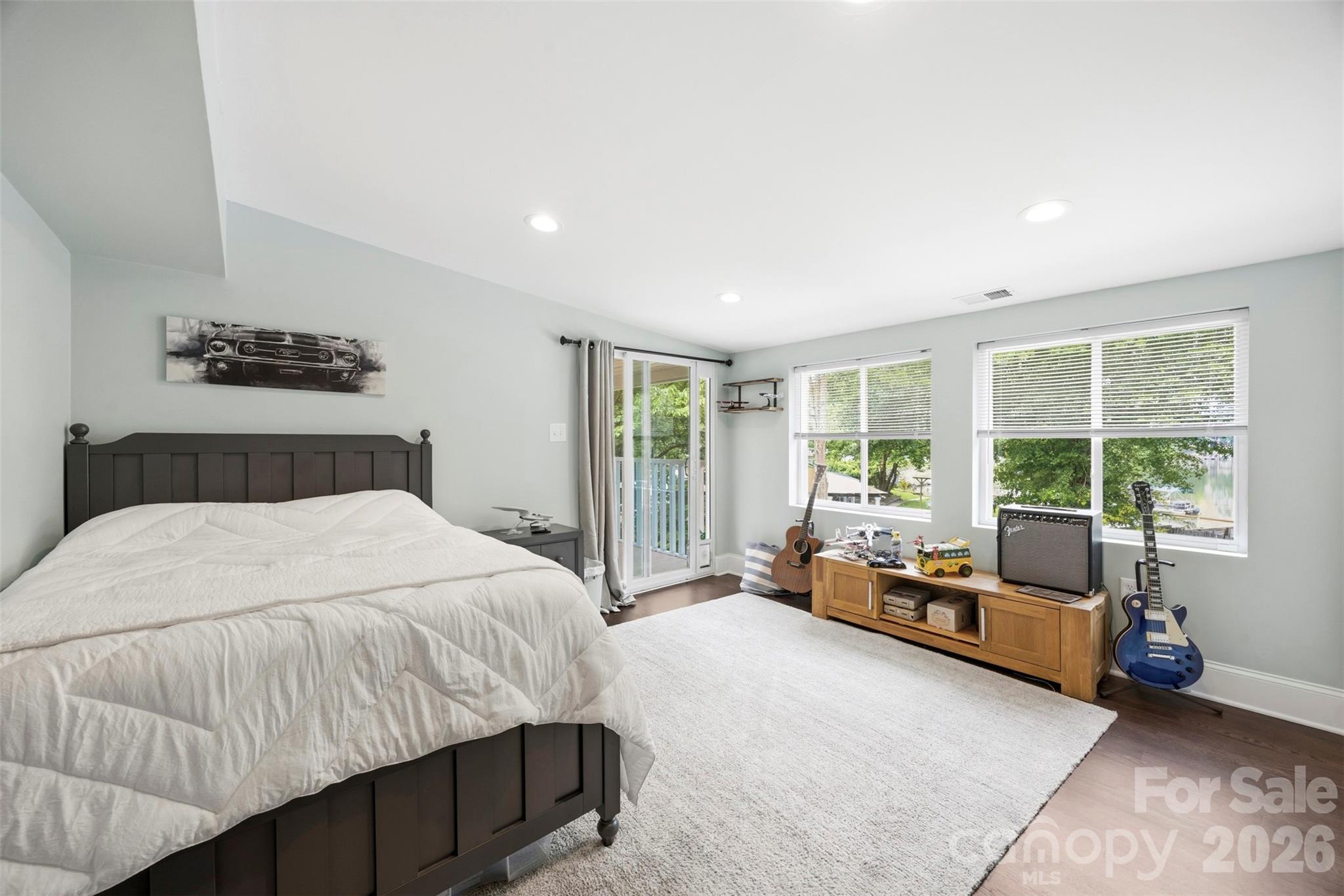 5555 Riverfront Road — Lake Wylie
