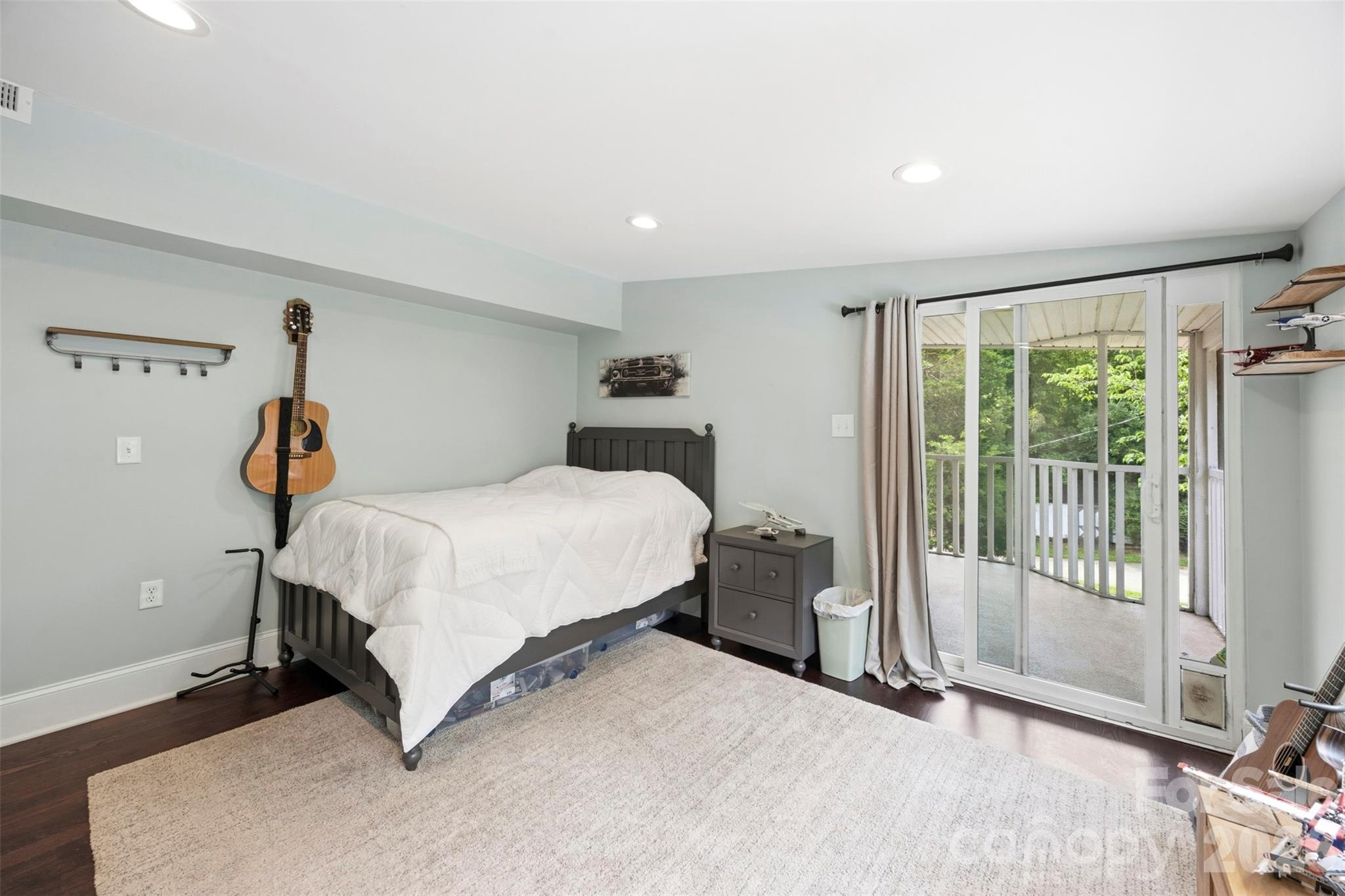 5555 Riverfront Road — Lake Wylie