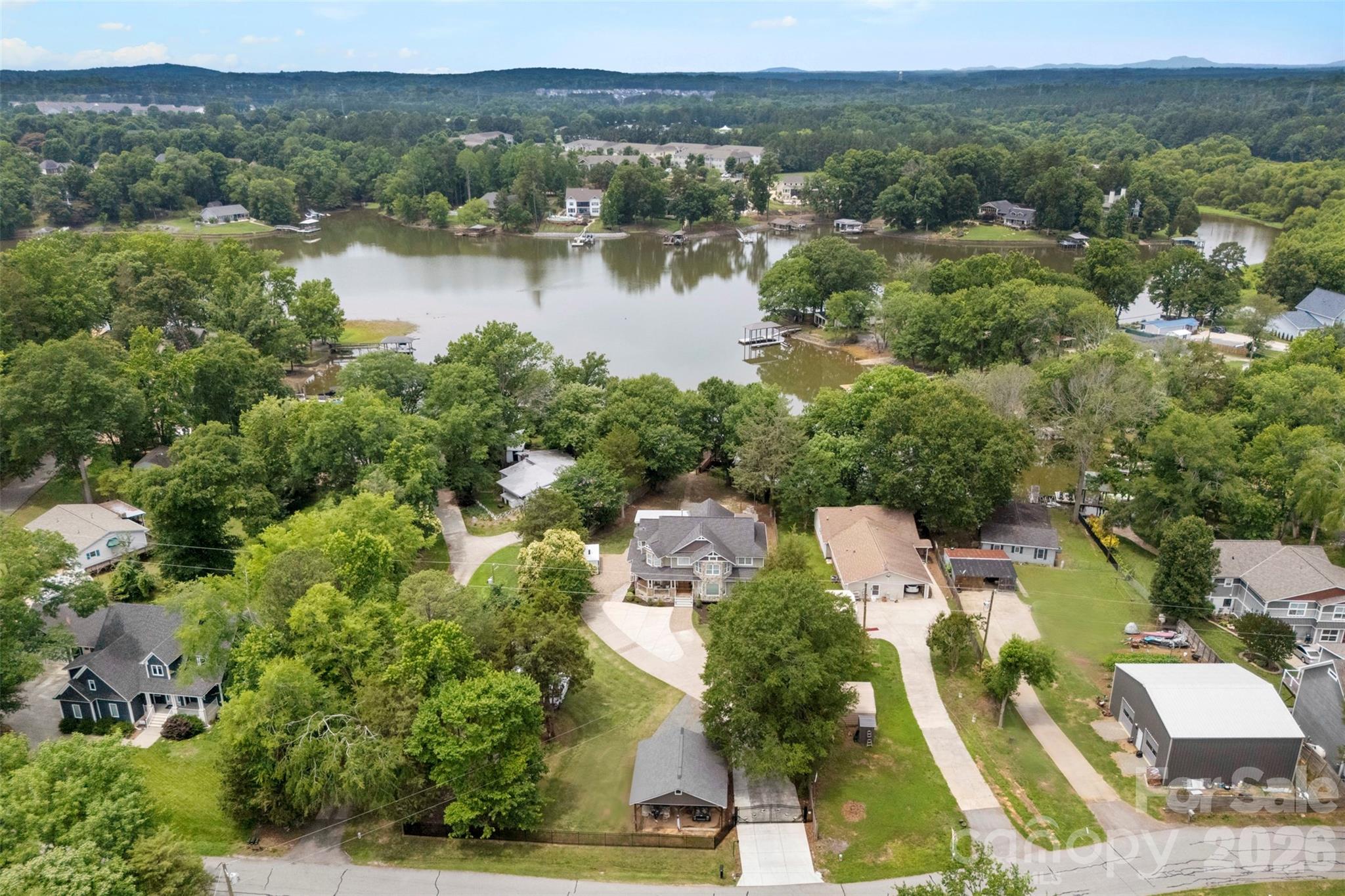 5555 Riverfront Road — Lake Wylie