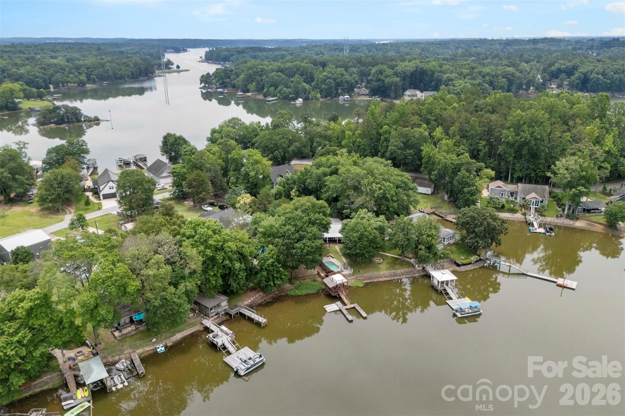 5555 Riverfront Road — Lake Wylie