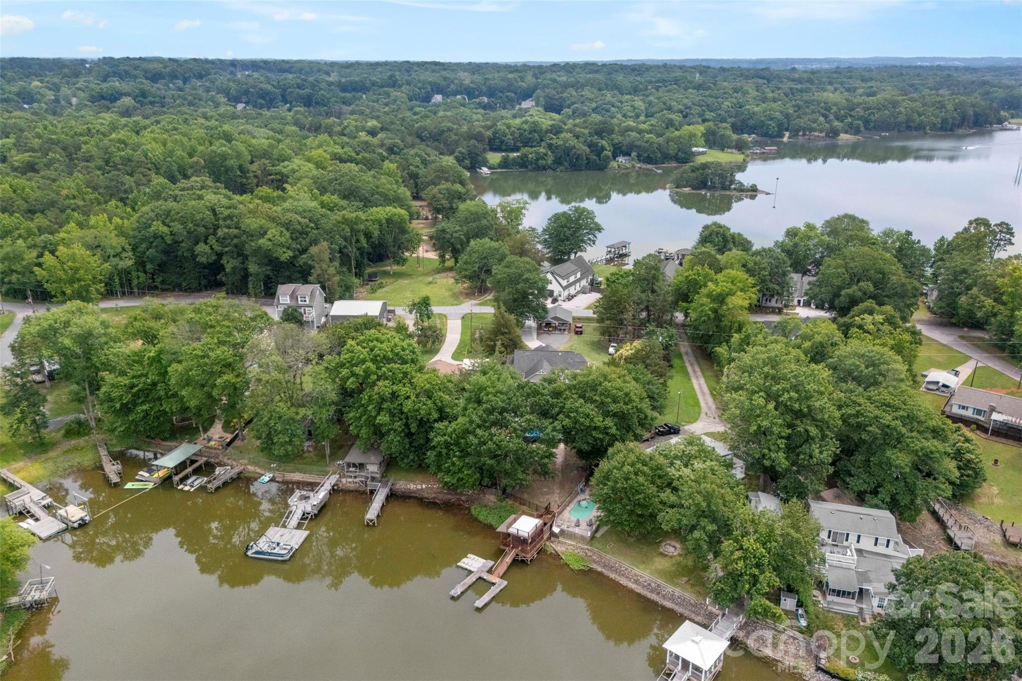 5555 Riverfront Road — Lake Wylie