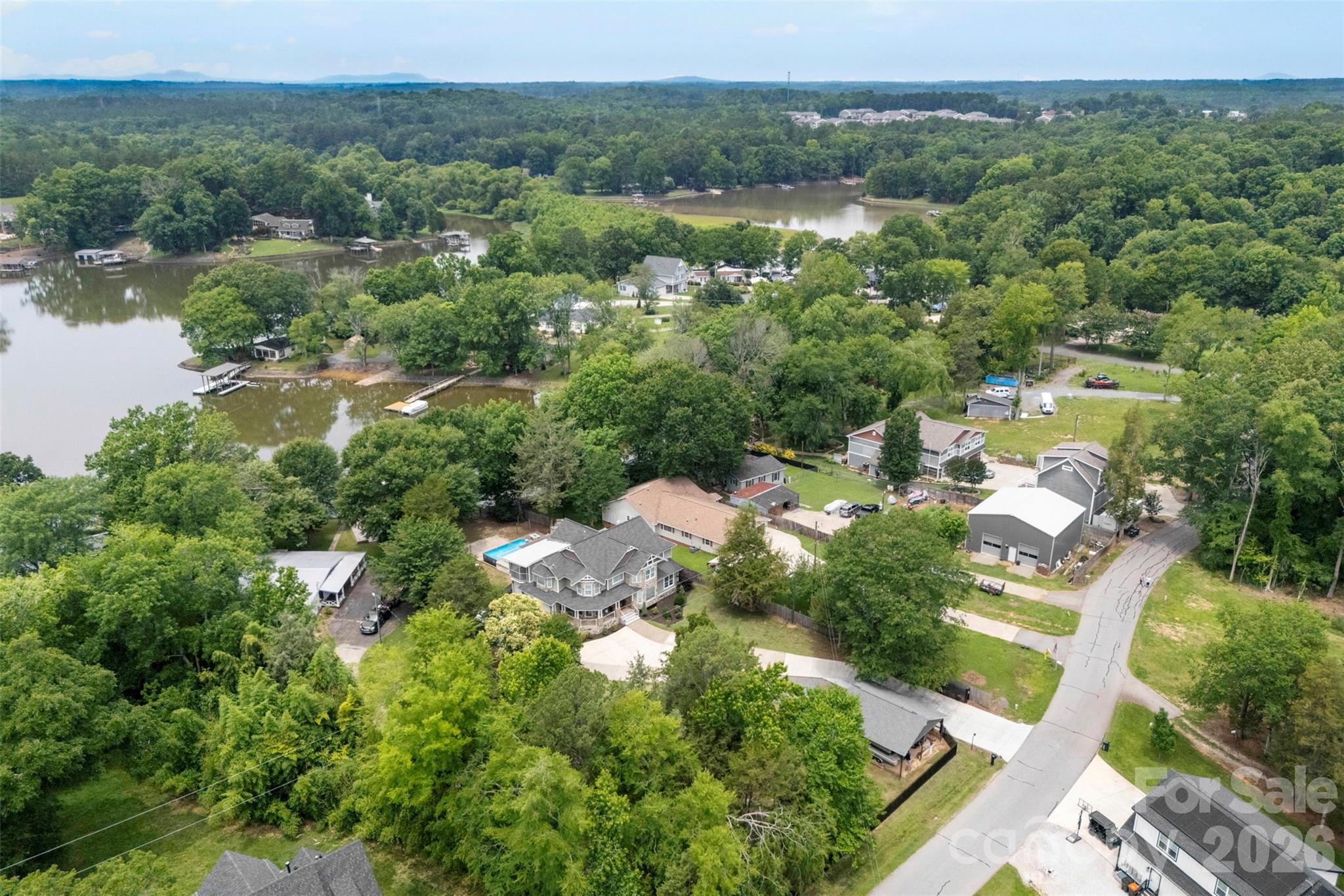 5555 Riverfront Road — Lake Wylie