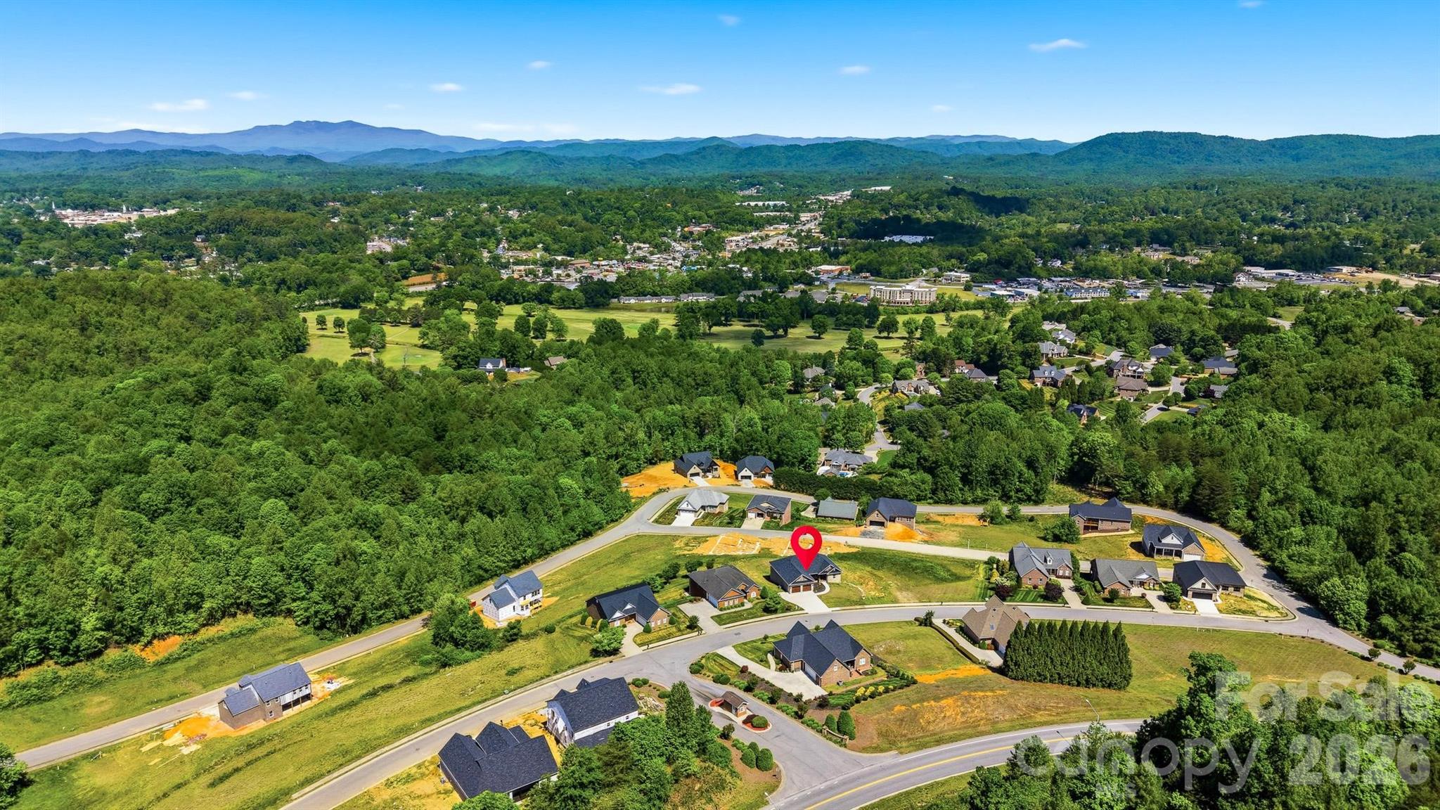 418 Huntington Woods Street SE — Lenoir