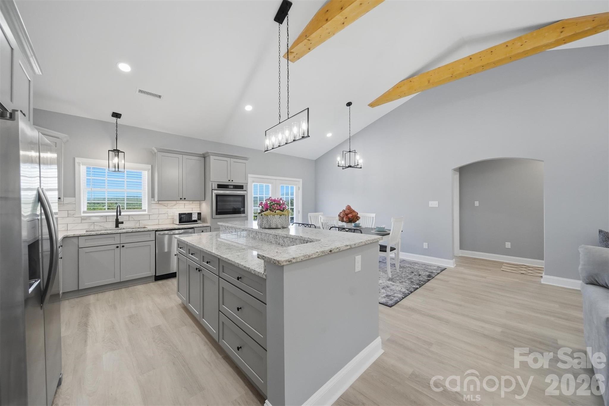 418 Huntington Woods Street SE — Lenoir