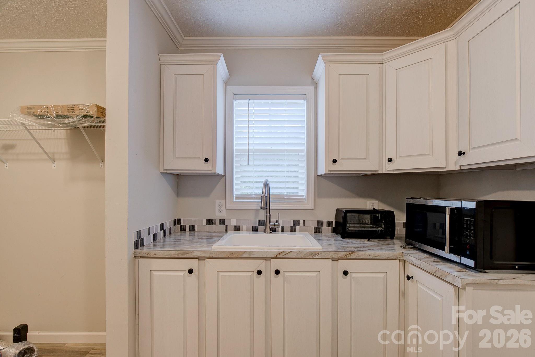 4837 Buck Street — Kershaw