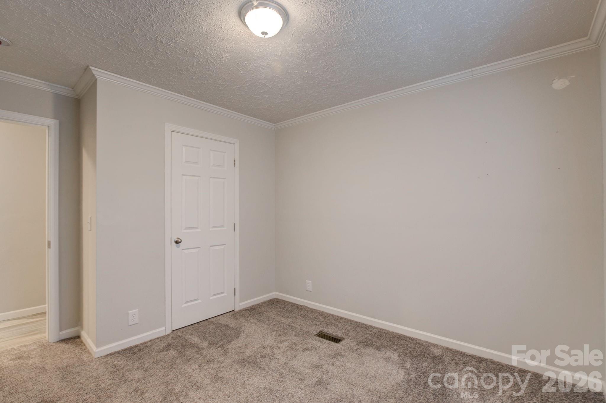 4837 Buck Street — Kershaw